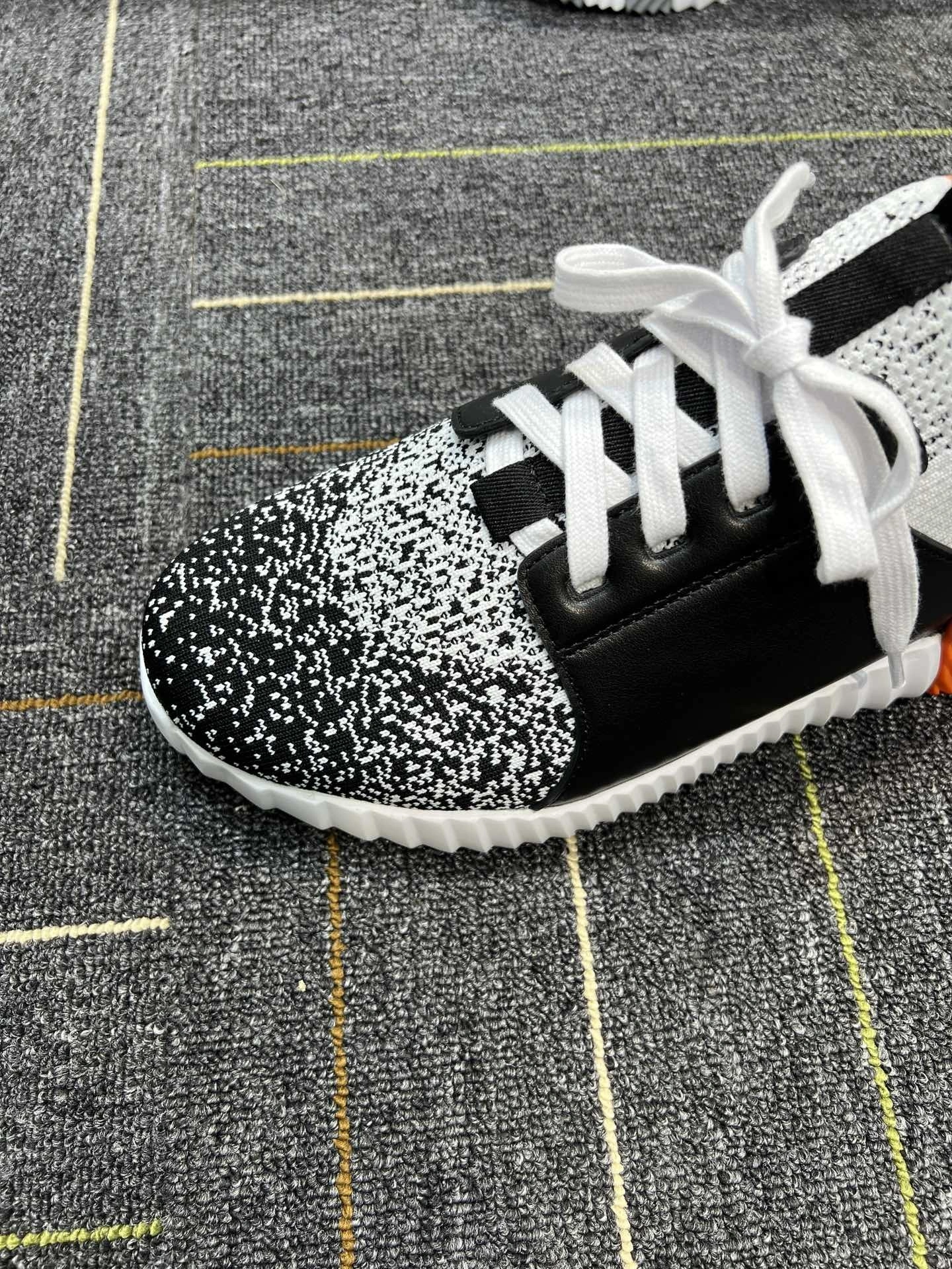 OOBB-- H231778Z H02 item:C-X000E3145