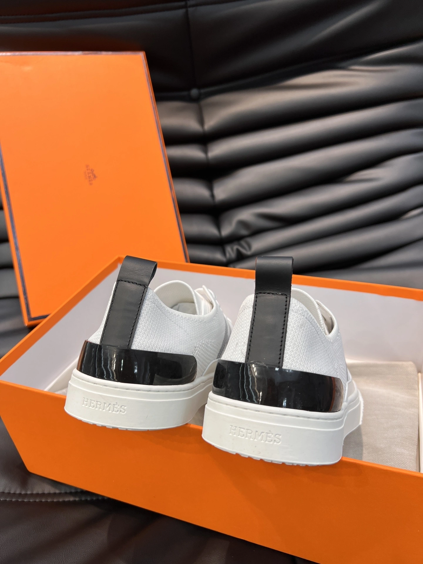 OOBB-- H231797Z HQ9 item:C-X230I1111Y