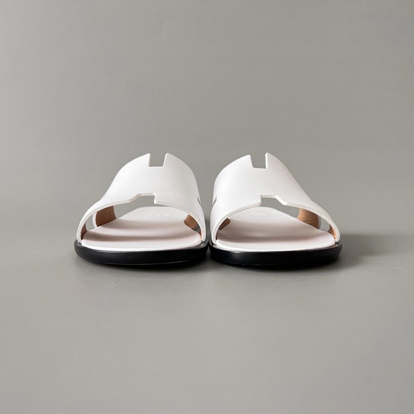 OOBB-- H5r75s H152415Z H91 cowhide Izmir item:E-X300L1102B