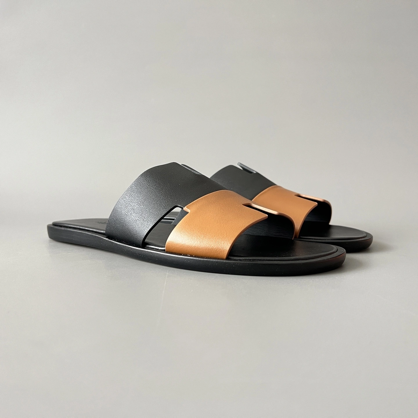 OOBB-- H5r75s H172460Z H01 cowhide Izmir item:E-X300L1104B