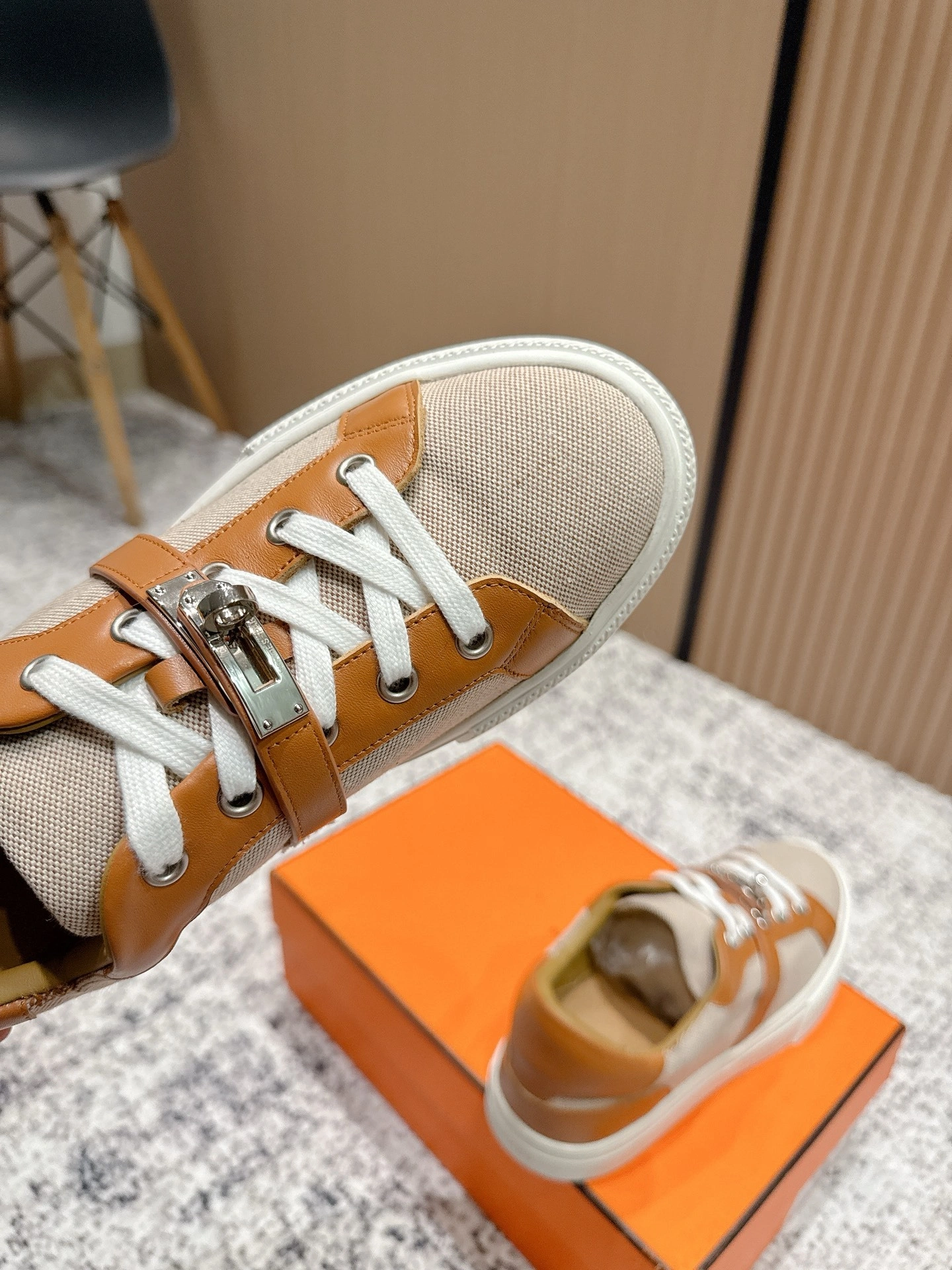 OOBB-- H5r75s H221799Z HPN calfskin item：E-X02I1020