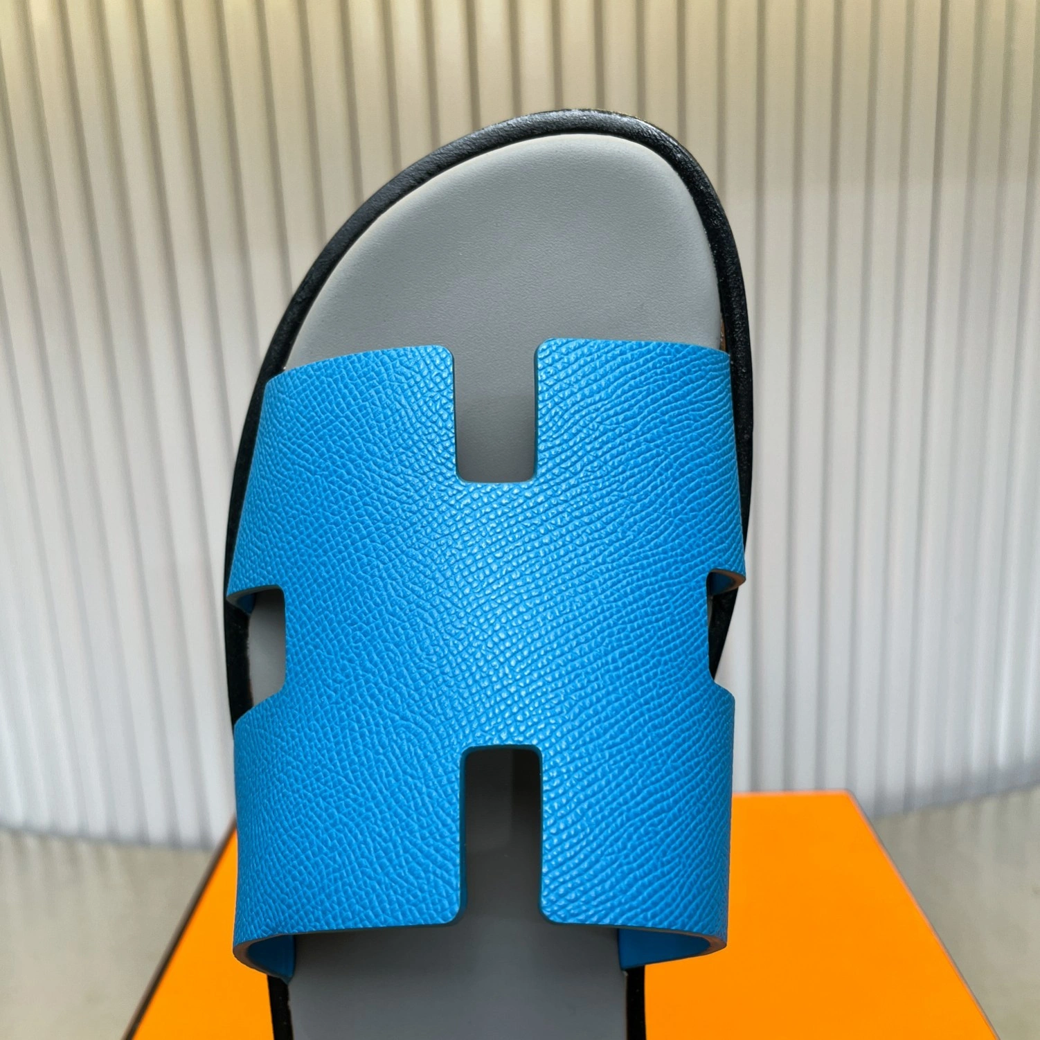 OOBB-- H5r75s H221824Z HBG cowhide item:D-X158F1997S