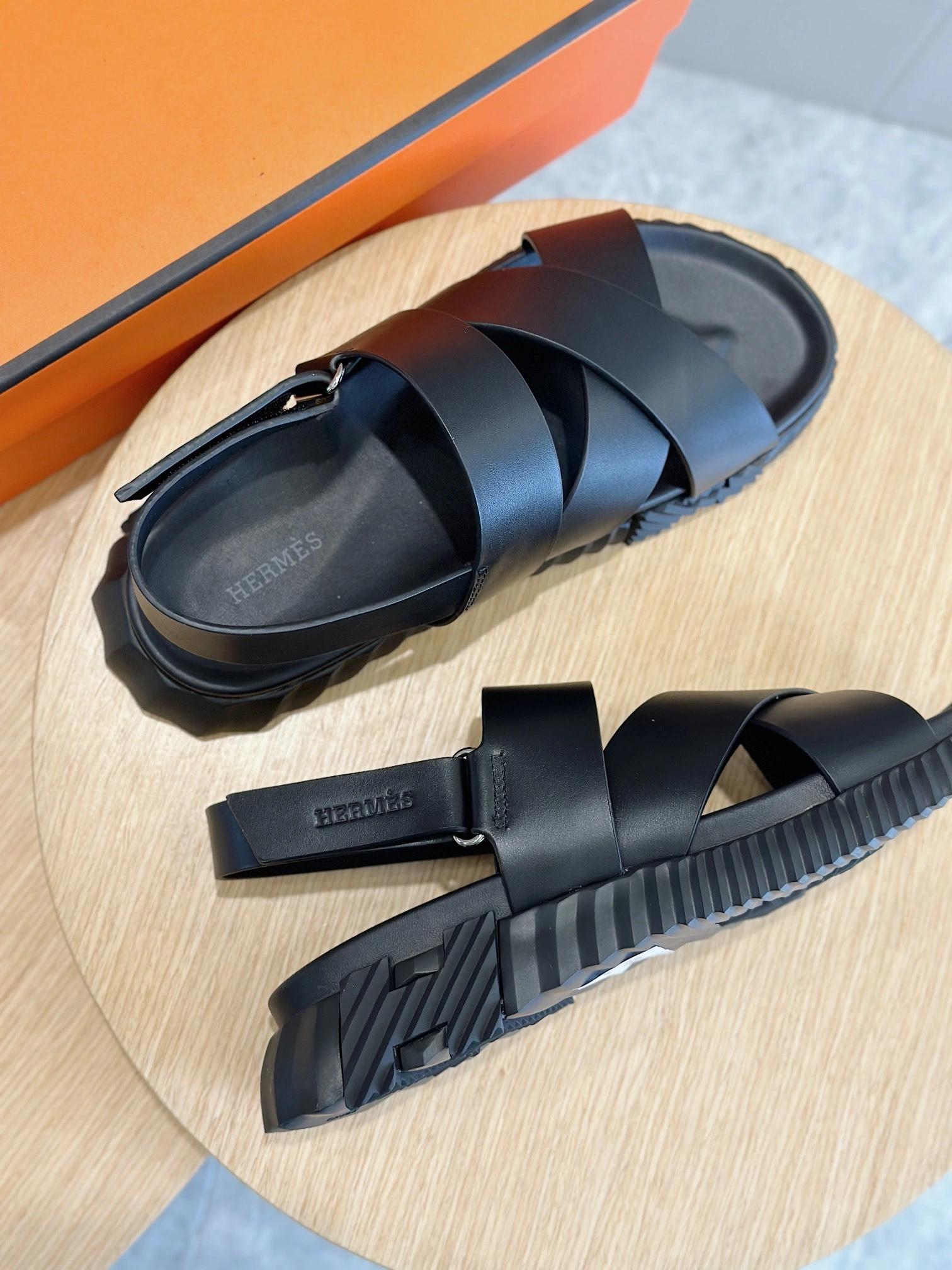 OOBB-- H5r75s H221848Z H0 Calfskin item:E-X158C2337