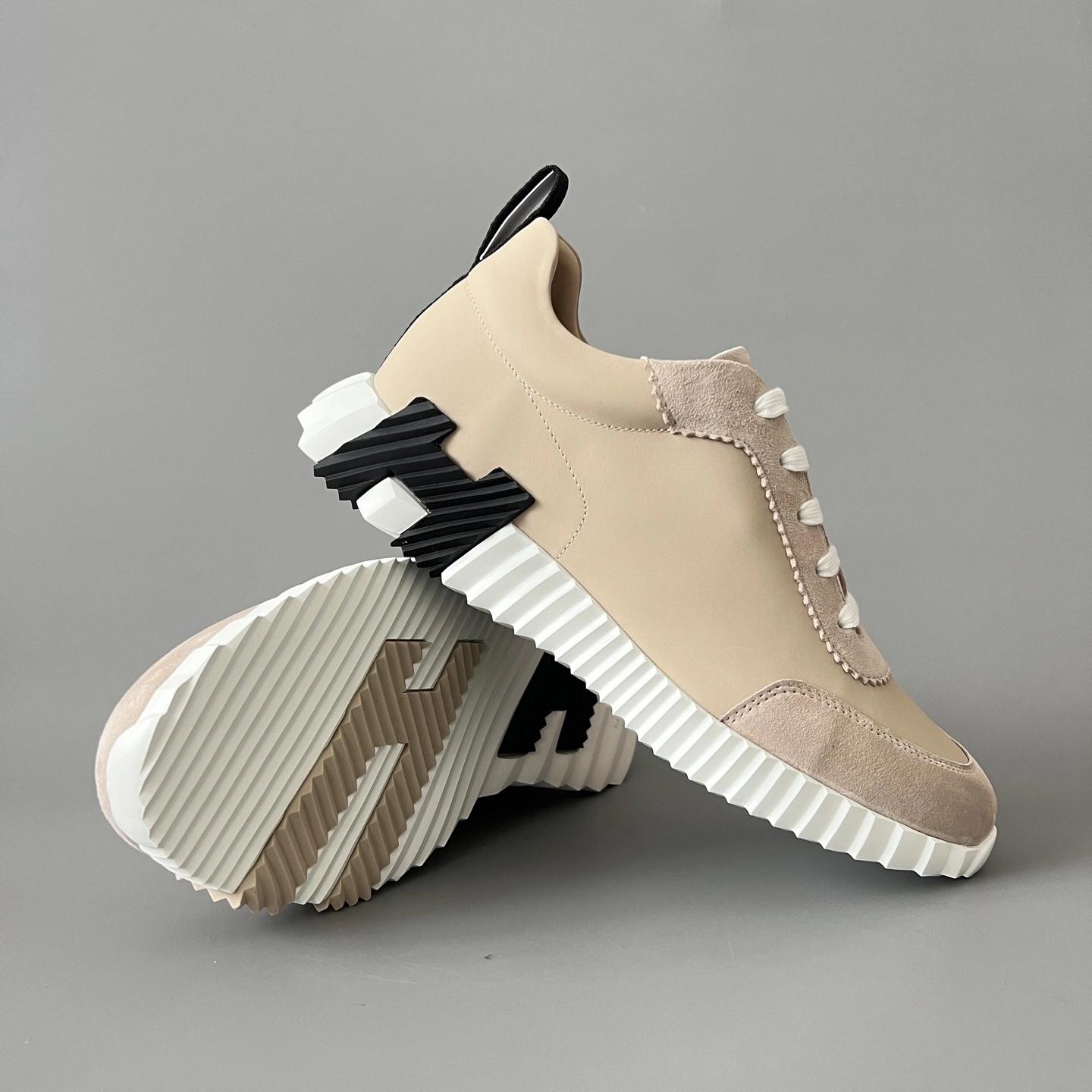 OOBB-- H5r75s H221898Z HBG cowhide item:E-X300J2220