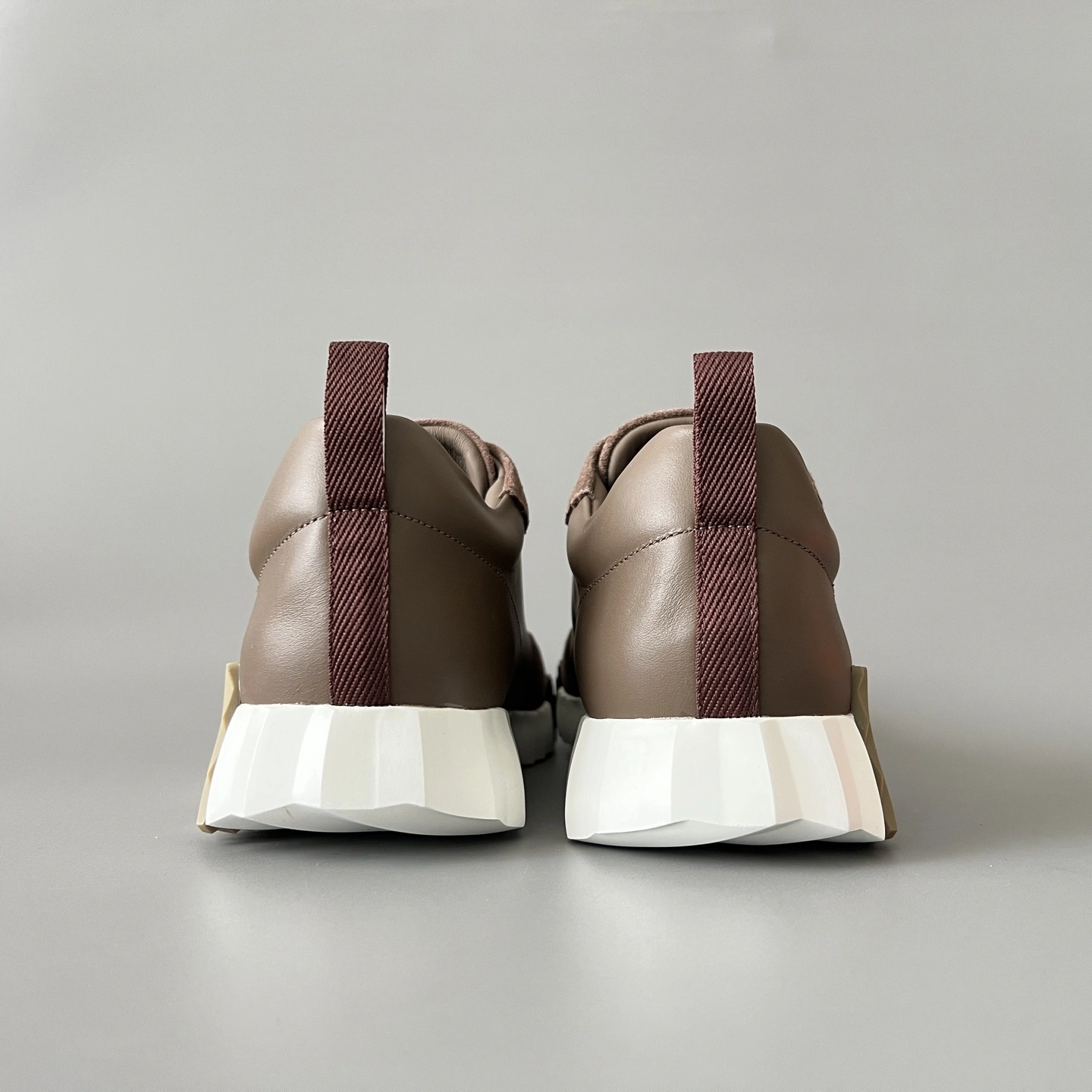 OOBB-- H5r75s H221898Z HX3 cowhide item:E-X300J2219