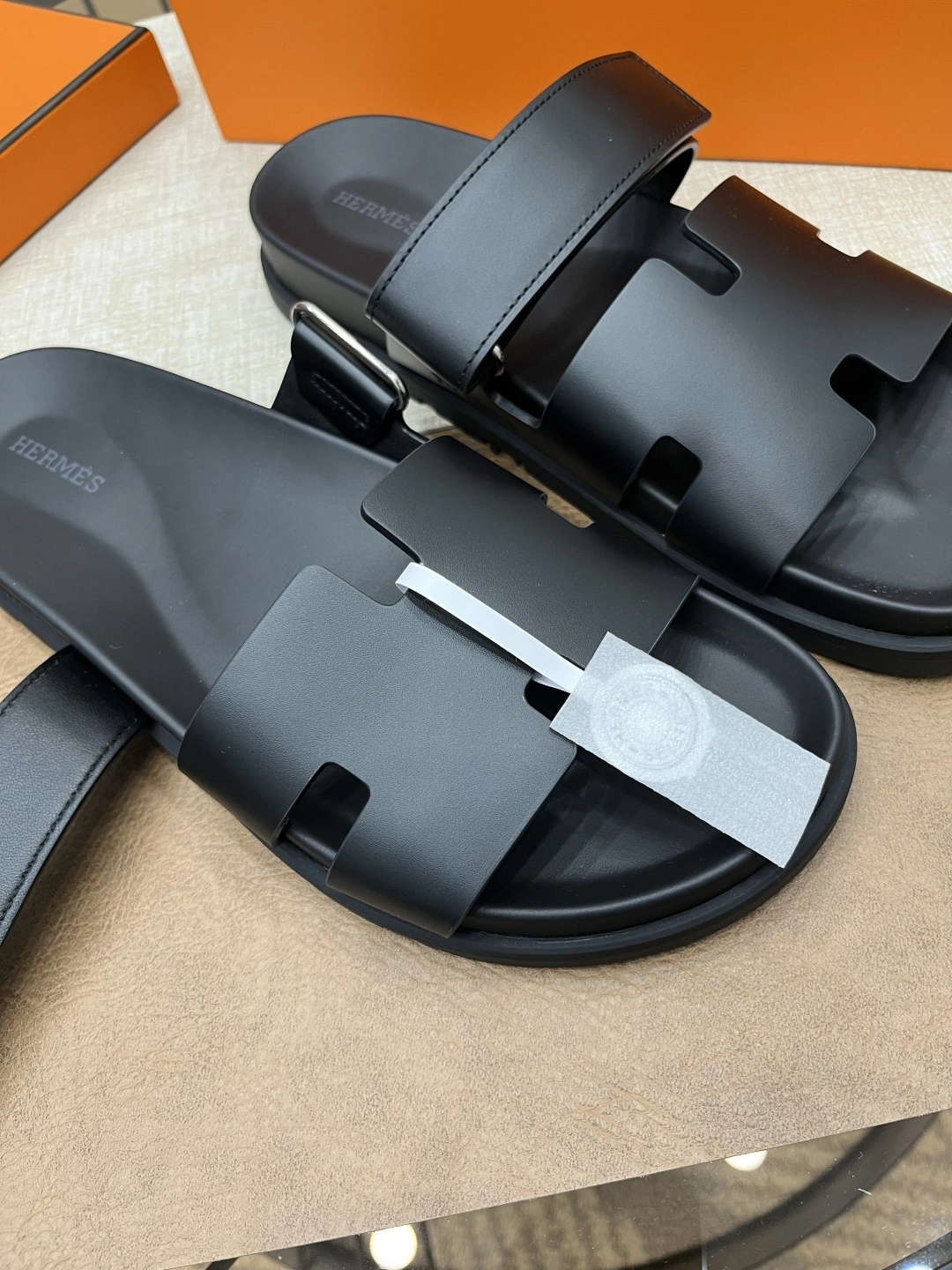 OOBB-- H5r75s H222100Z 02 sheephide item:E-X062H0615