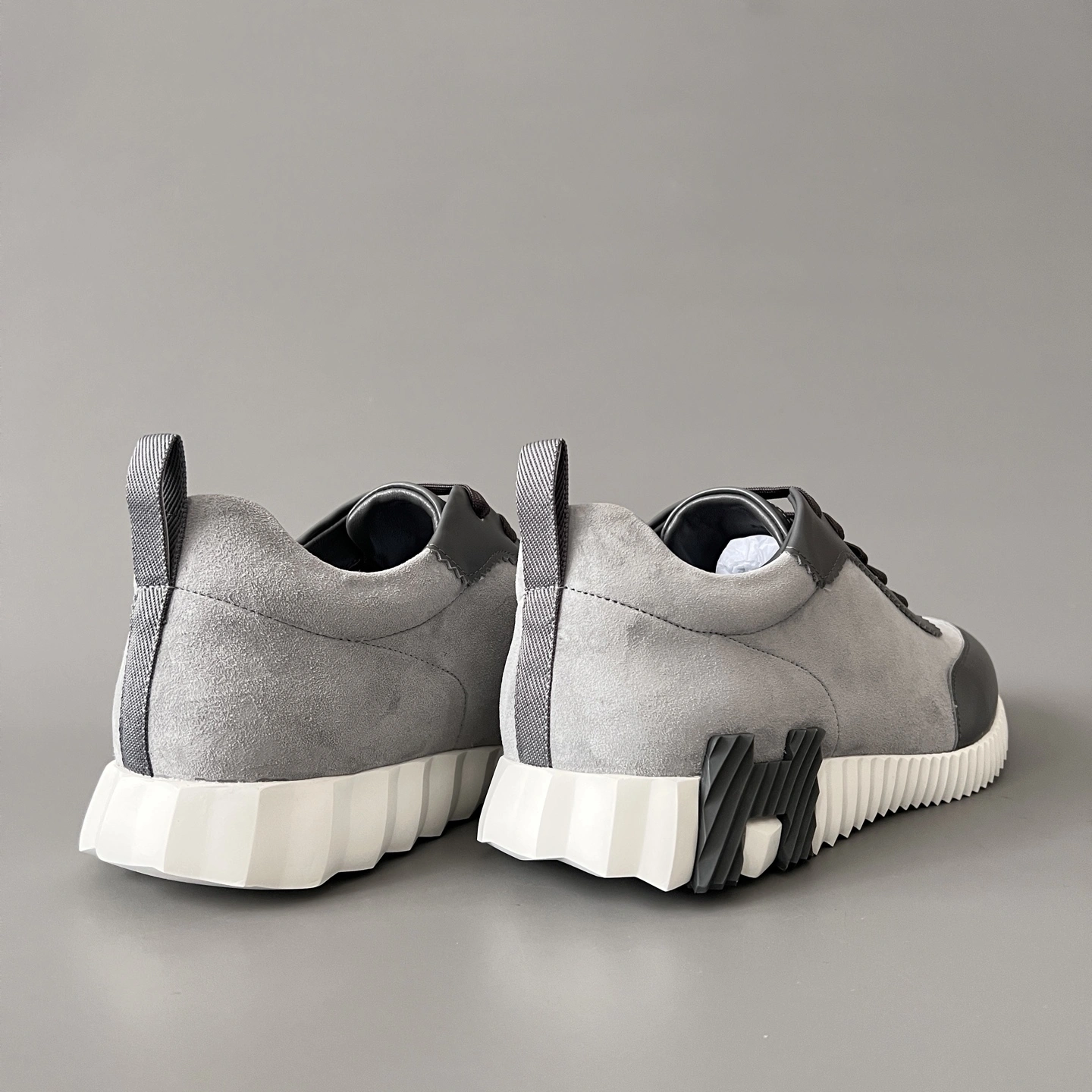 OOBB-- H5r75s H231763Z H6I cowhide item:E-X300J2211