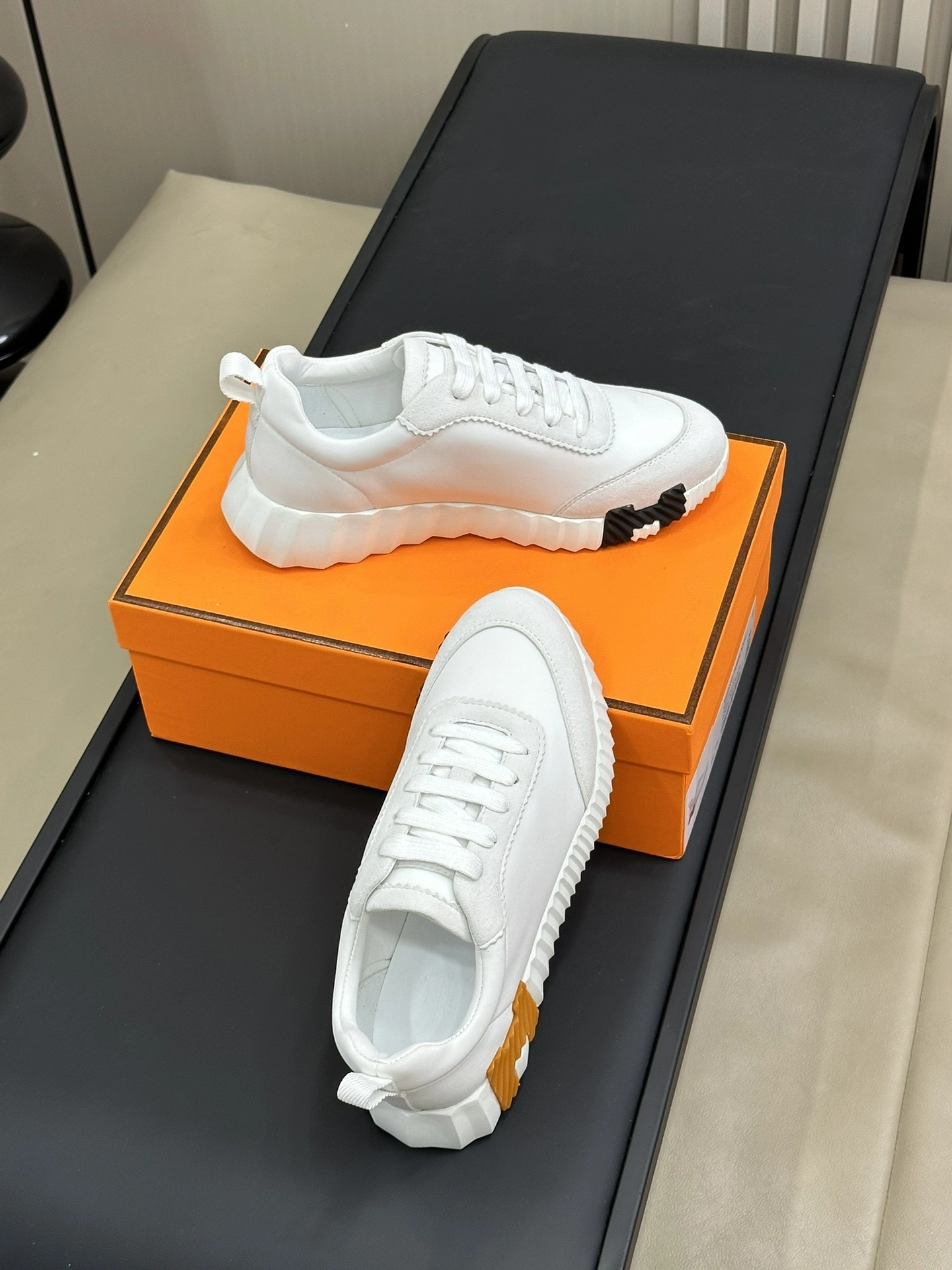 &OOBB-- H5r75s H232856Z H91 Bouncing sneaker item:D-X158L2534