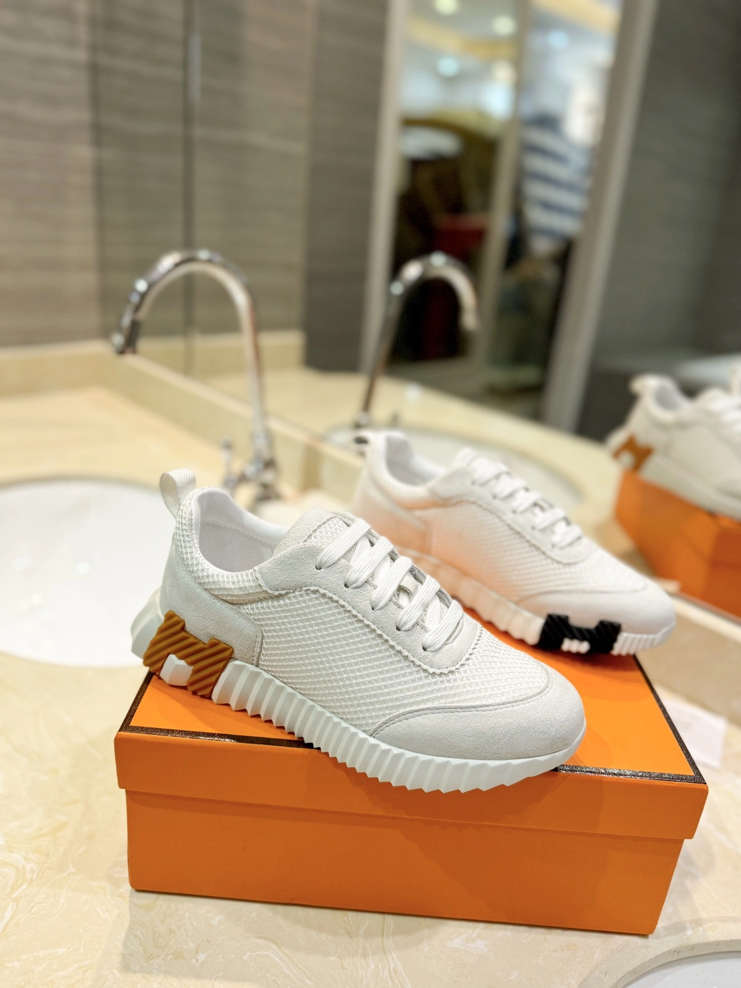 OOBB-- H5r75s H232856Z H91 sheepskin item:D-X150L2535