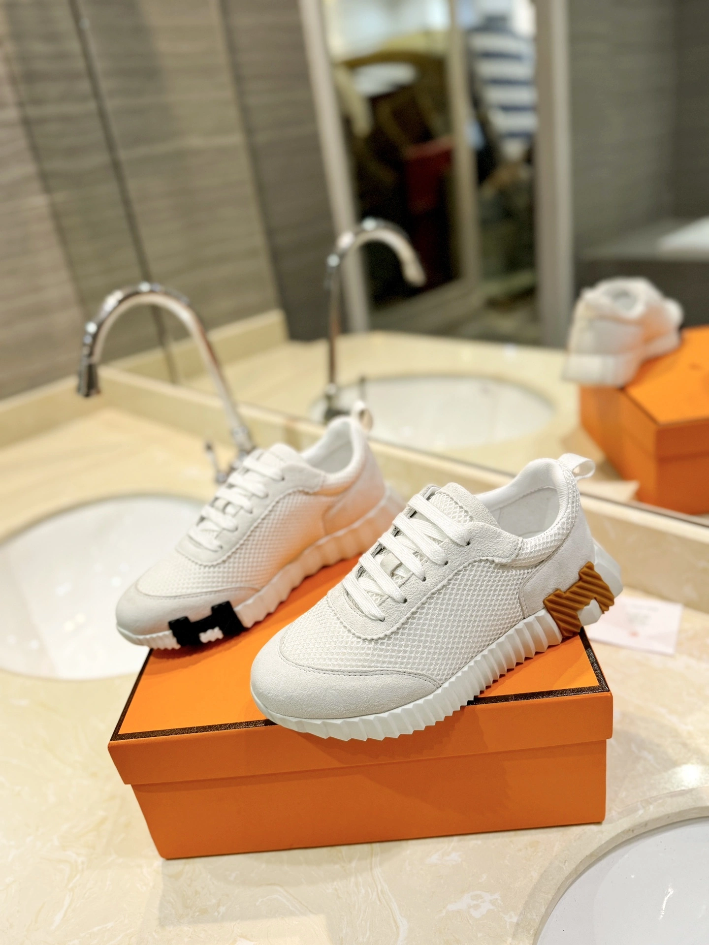 OOBB-- H5r75s H232856Z H91 sheepskin item:D-X150L2535