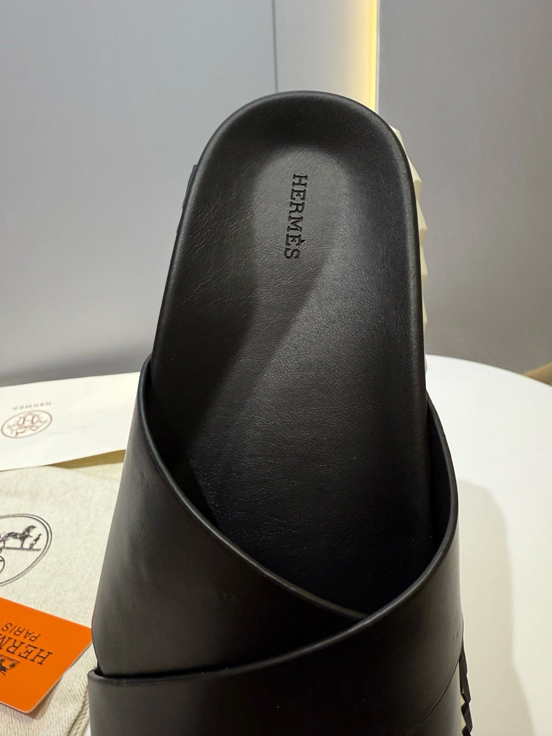 OOBB-- H5r75s H241919Z H02 calfskin item:E-X430F0642