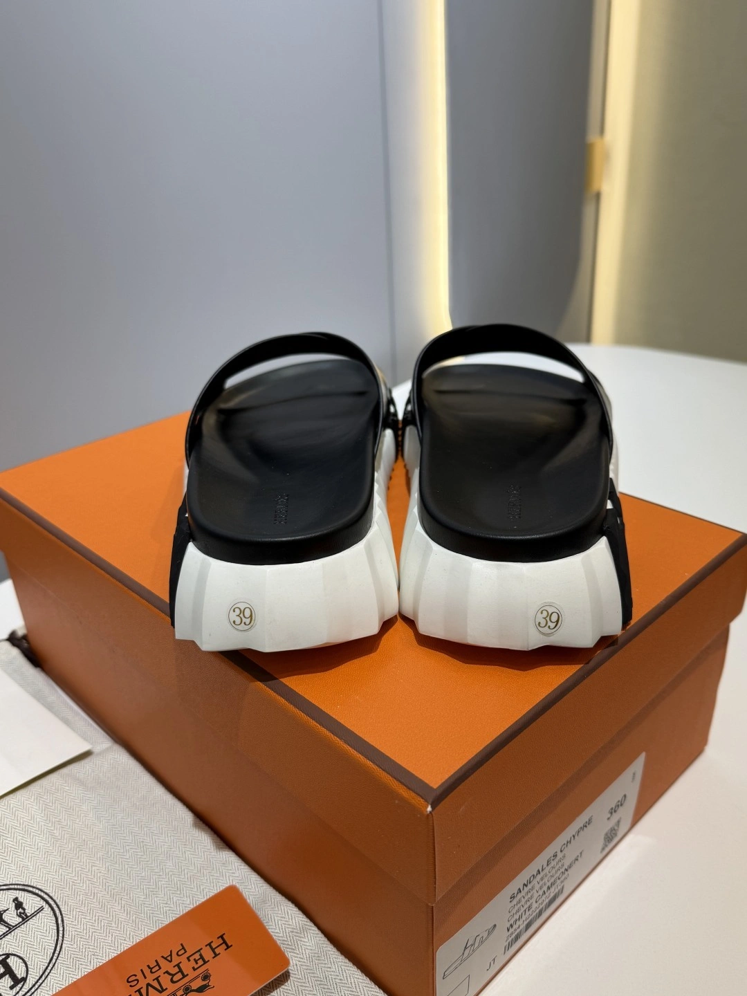 OOBB-- H5r75s H241919Z H02 calfskin item:E-X430F0642