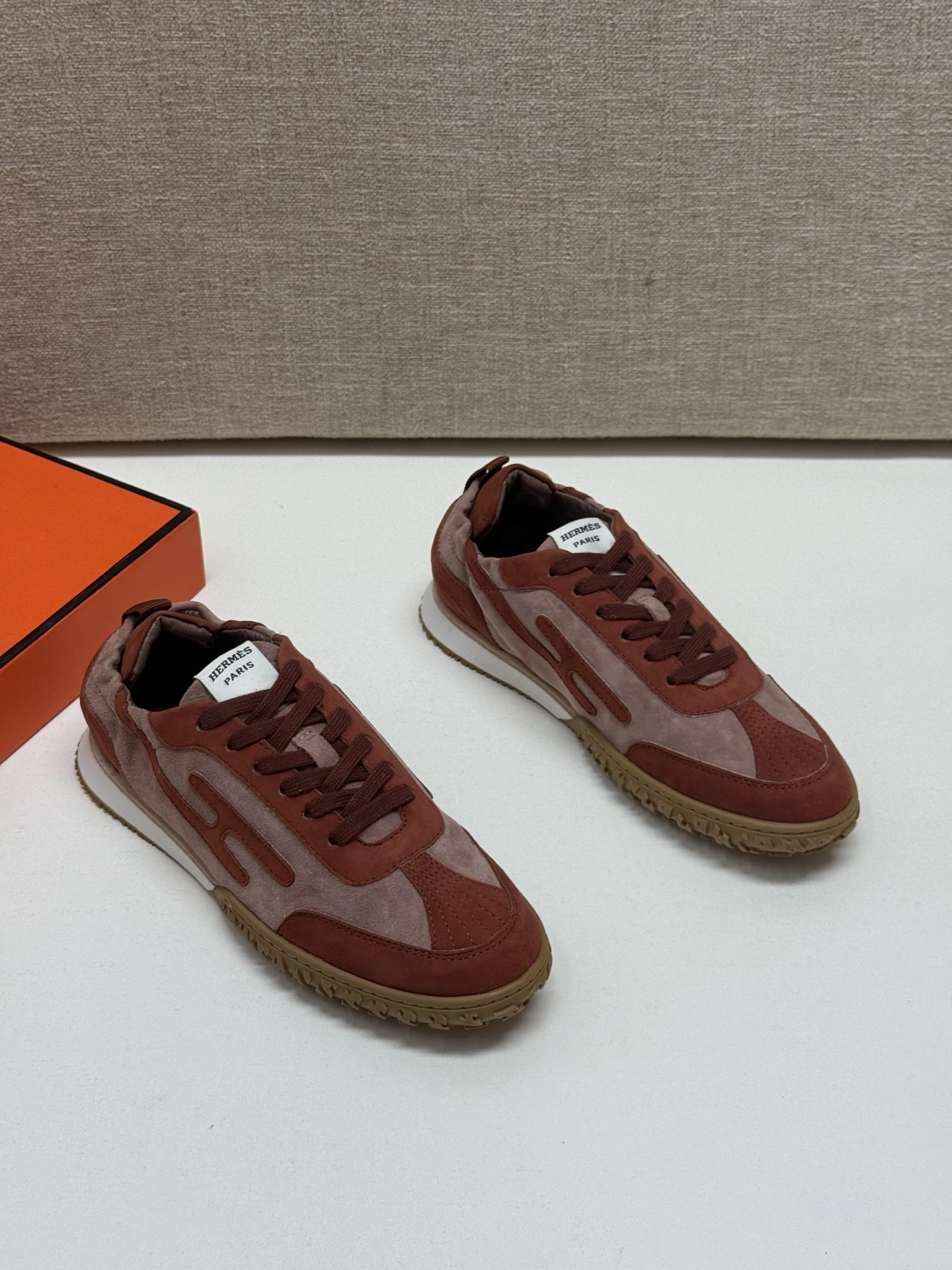 OOBB-- H5r75s H242153Z RA Jet goatskin item：E-X000I0108