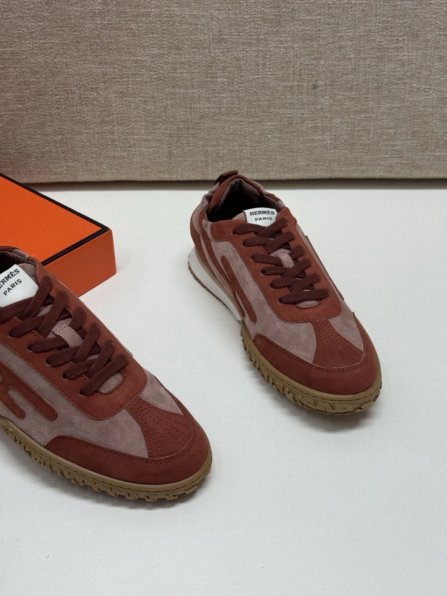 OOBB-- H5r75s H242153Z RA Jet goatskin item：E-X000I0108