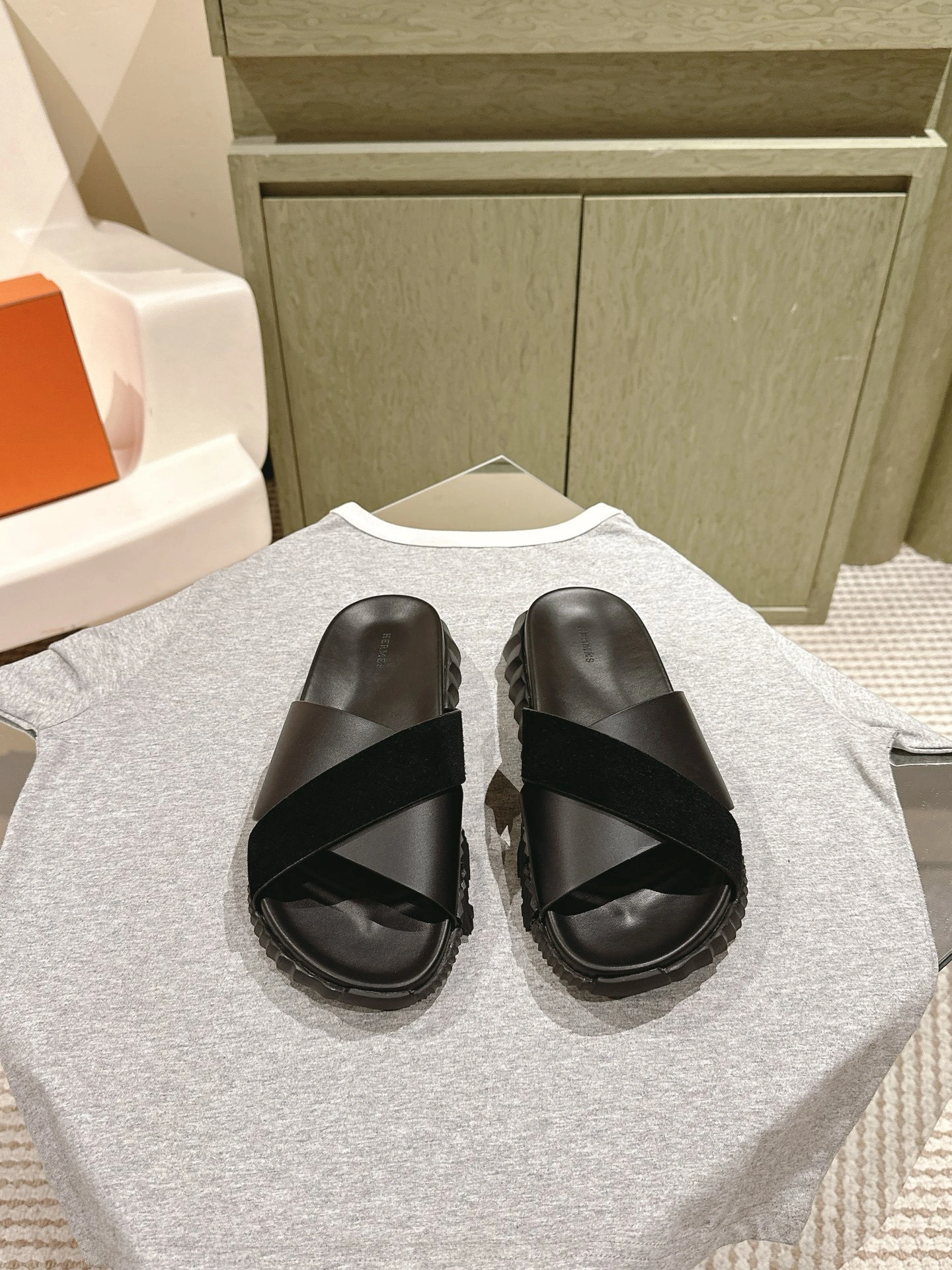 OOBB-- H5r75s H242865Z H01 goatskin item:E-X000C2334