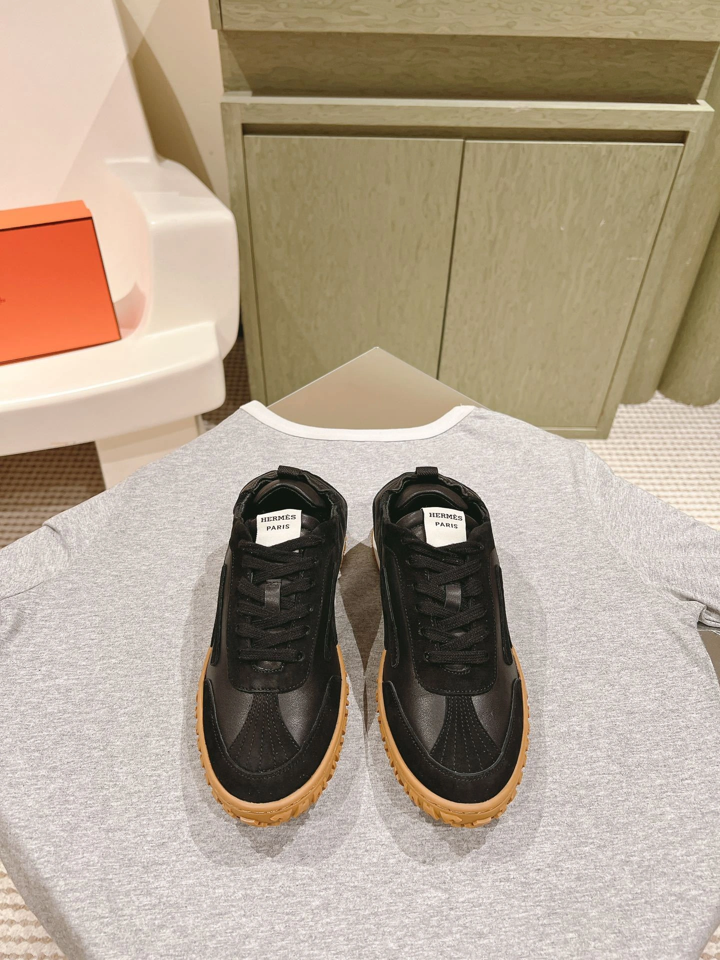 OOBB-- H5r75s H242924Z H01 cowhide item：E-X362I2919