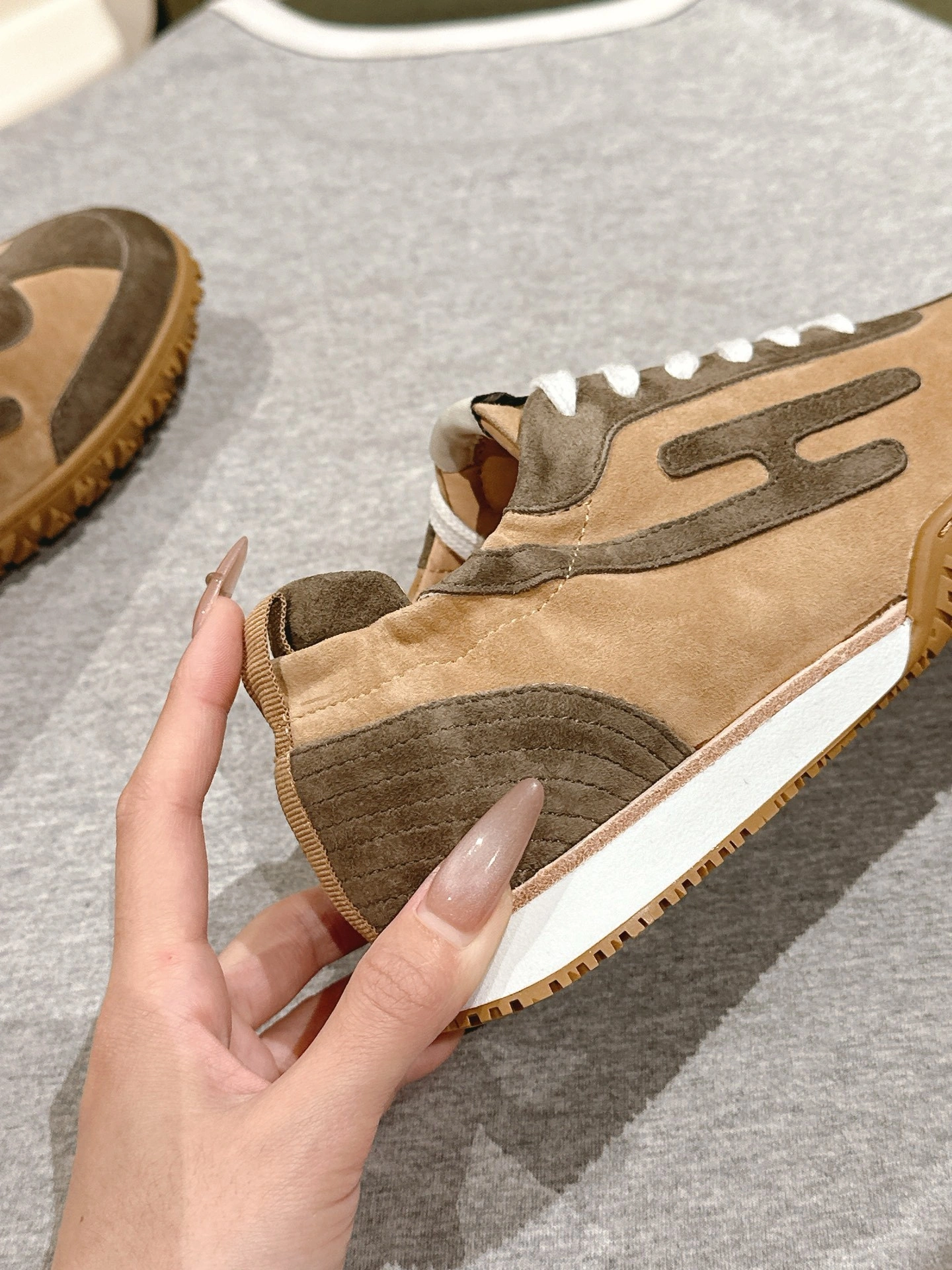 OOBB-- H5r75s H242925ZH5K cowhide item:E-X362I0332