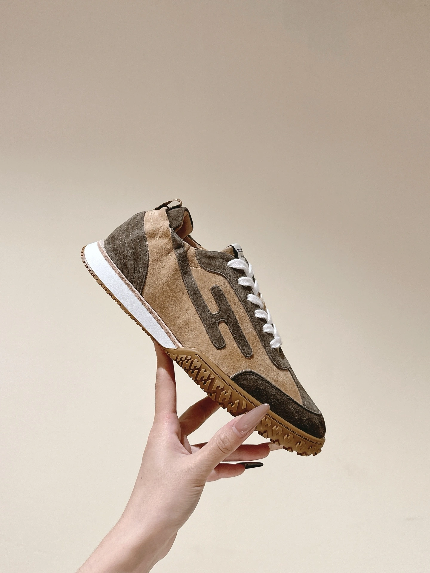 OOBB-- H5r75s H242925ZH5K cowhide item:E-X362I0332