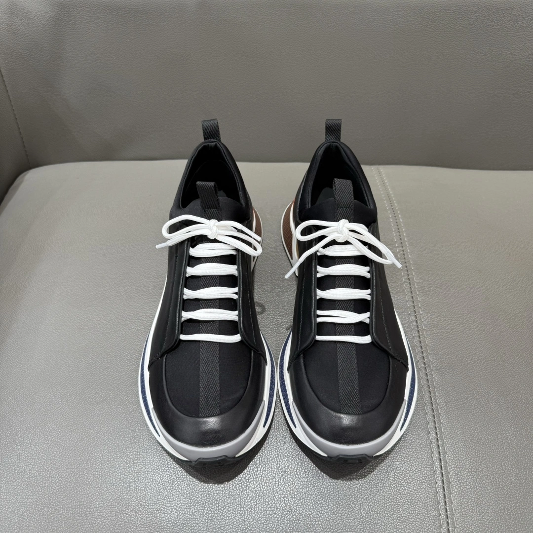 OOBB-- H5r75s H242930Z H02 Calfskin item:E-X230A0172