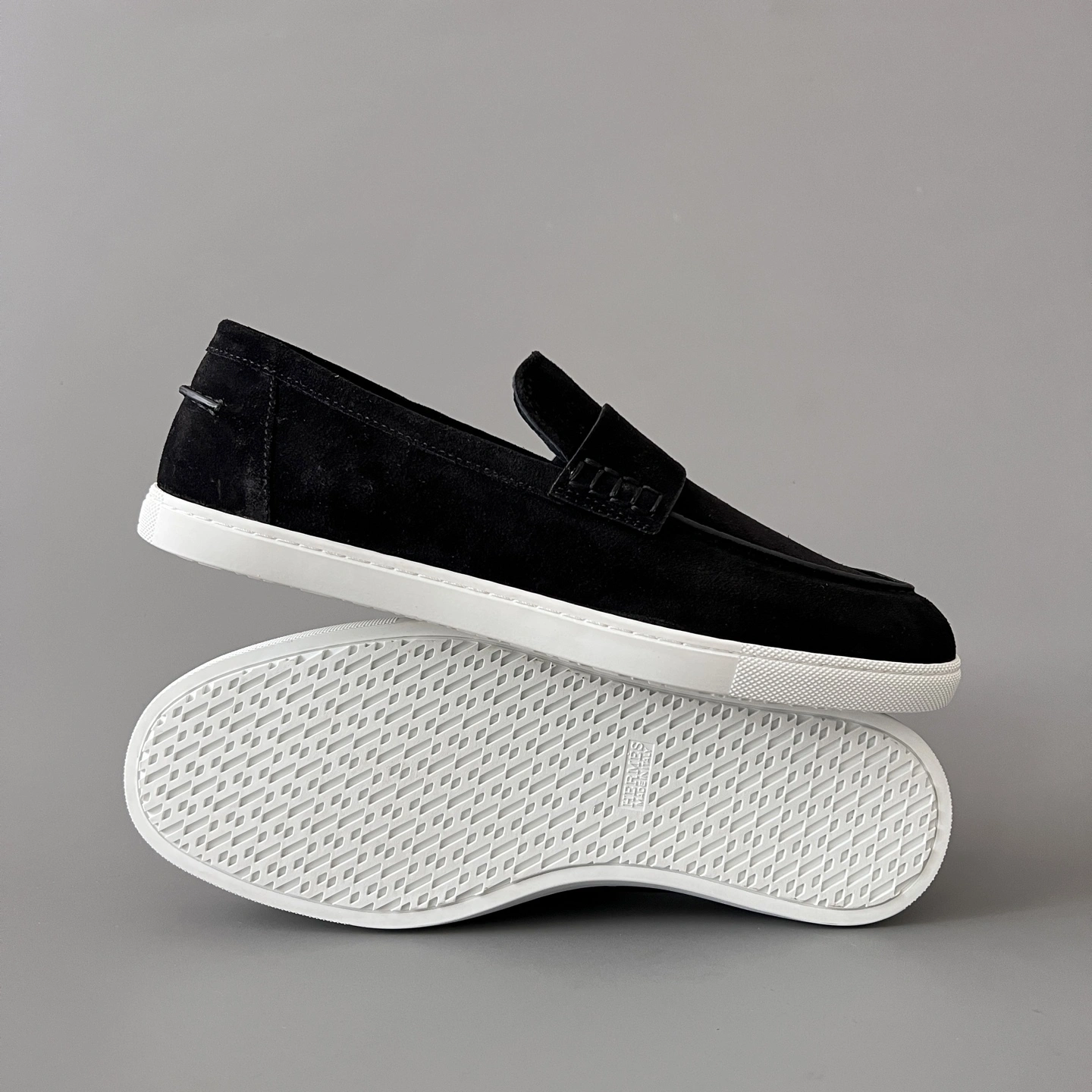 OOBB-- H5r75s H242935Z A01 Calfskin item:E-X300L0330B
