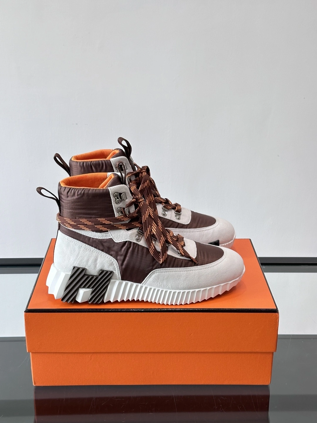 OOBB-- H5r75s H251917Z H34 Klimb sheephide item:E-X076I2329