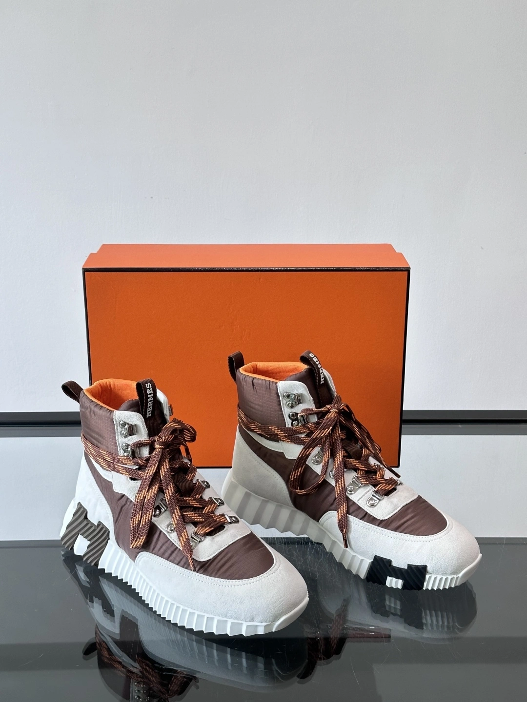 OOBB-- H5r75s H251917Z H34 Klimb sheephide item:E-X076I2329