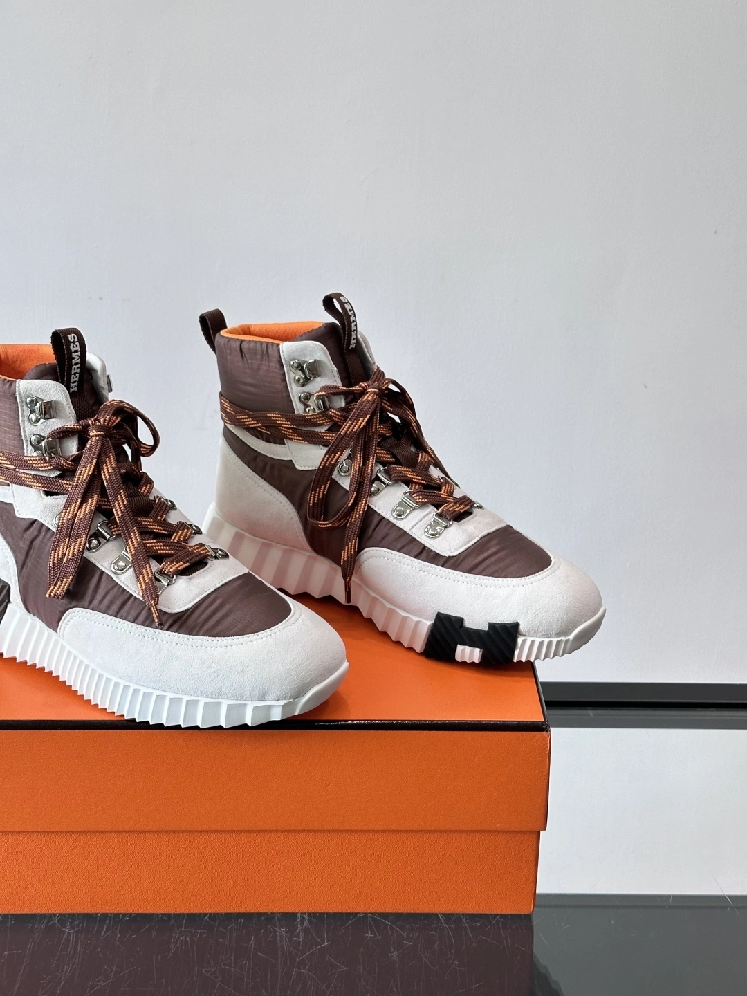 OOBB-- H5r75s H251917Z H34 Klimb sheephide item:E-X076I2329