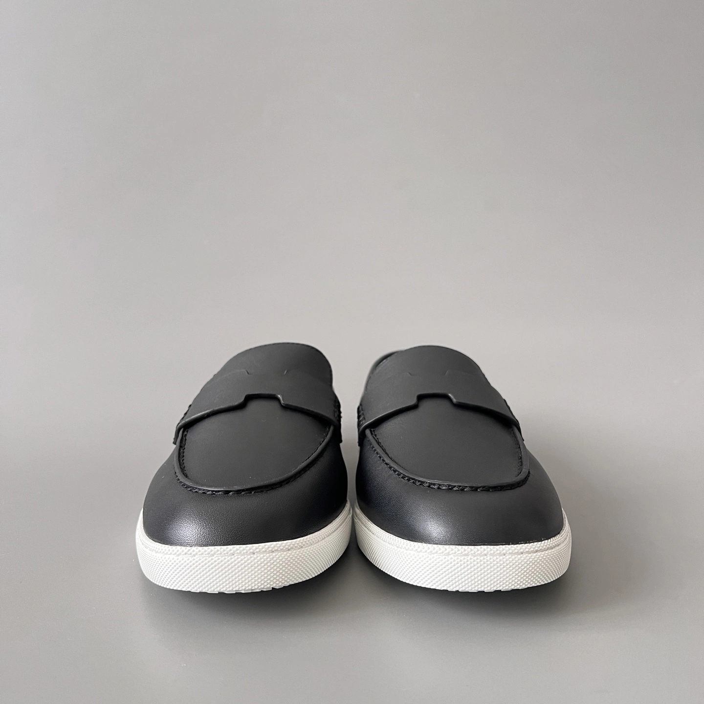 OOBB-- H5r75s H252908Z A01 Calfskin item:E-X300L0332B