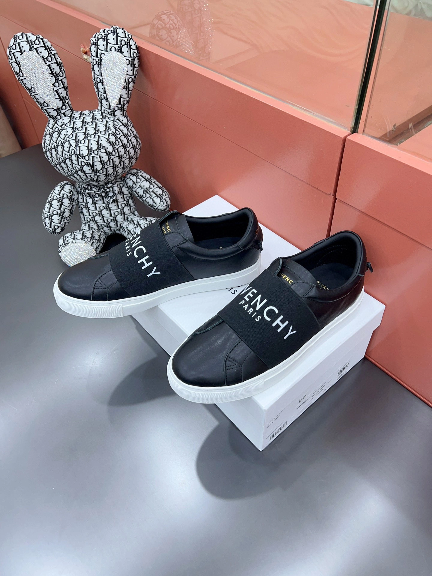 OOBB-- ×Josh Smith BH0002H0FU-004 cowhide item:B-X158F2909L