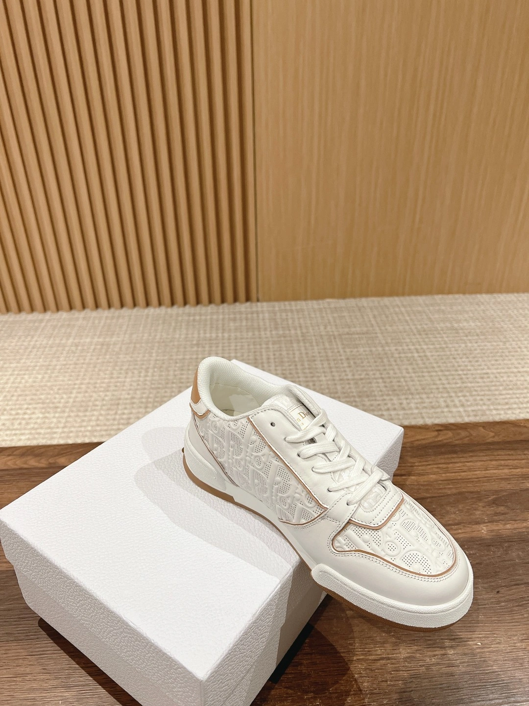 &OOBB-- KCK366LOM_S80W one cowhide item:D-X032C1425