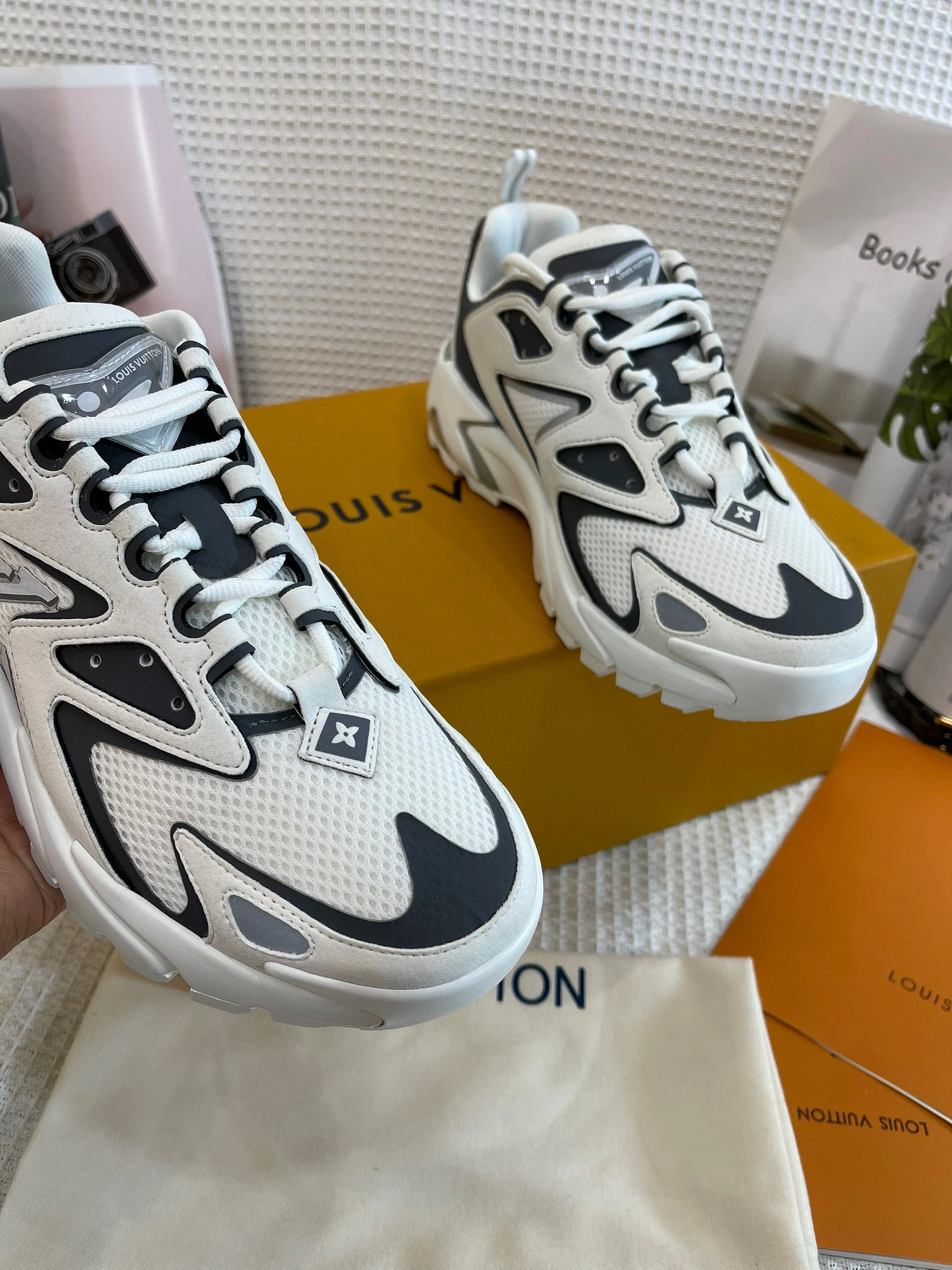 OOBB-- L~Sprint tem : B-X043B25137