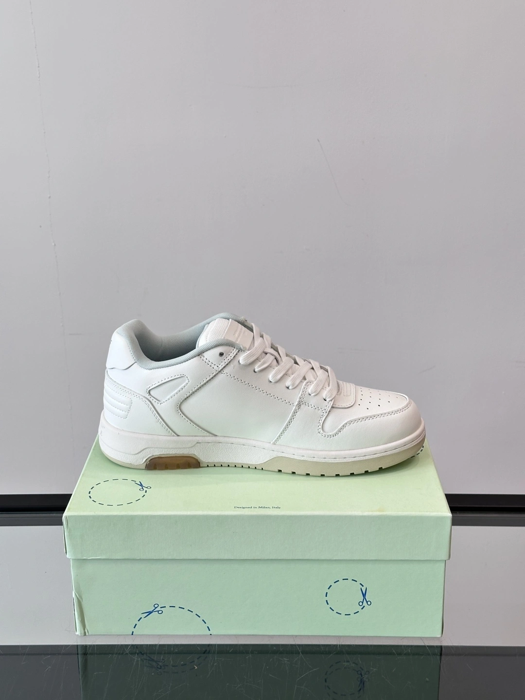 OOBB-- Off Whit5 OMIA189F21LEA0030110 Calfskin item:E-X076I0545