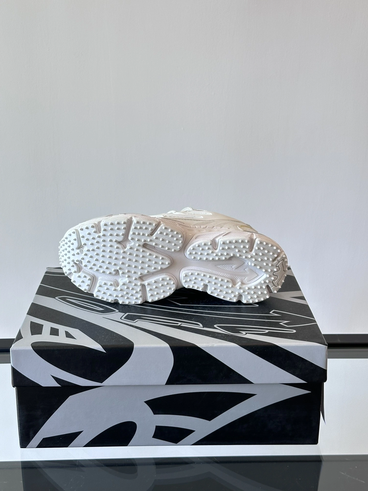 &OOBB-- Off Whit5 OMIA295C99FAB0010101 item:E-X230A0233