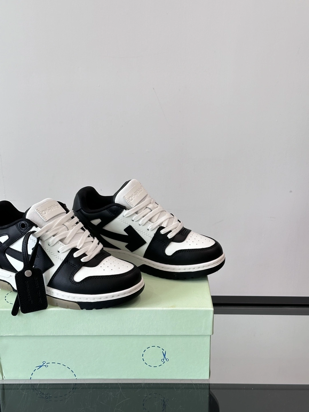 OOBB-- Off Whit5 OWIA259C99LEA0060110 Calfskin item:E-X076I0548