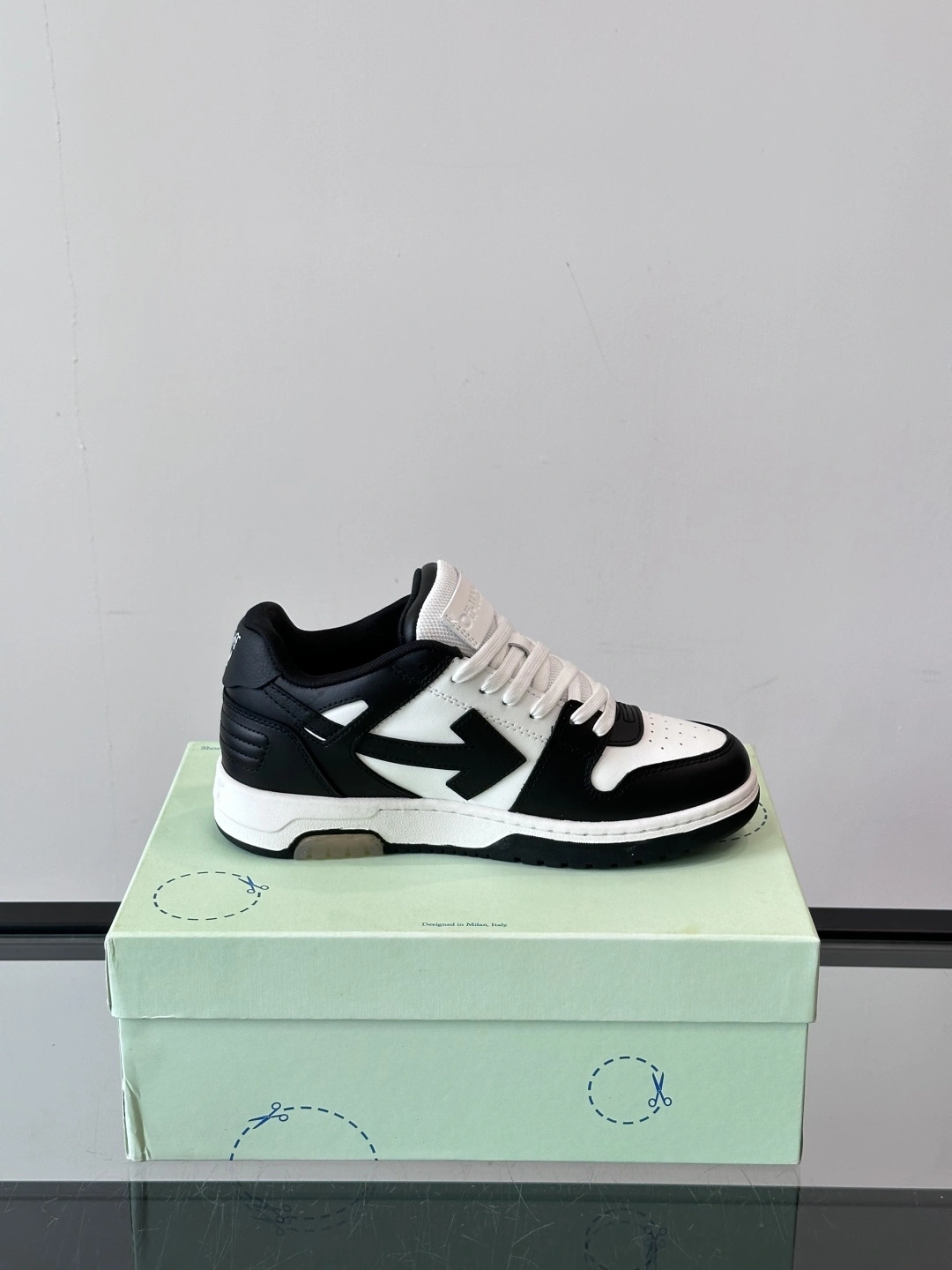 OOBB-- Off Whit5 OWIA259C99LEA0060110 Calfskin item:E-X076I0548