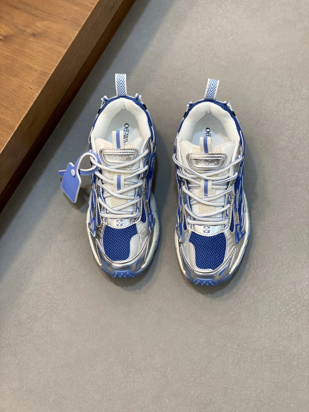 OOBB-- Off Whit5 OWIA289S25FAB0037245 C O VirGil Abloh item：E-X062I0123