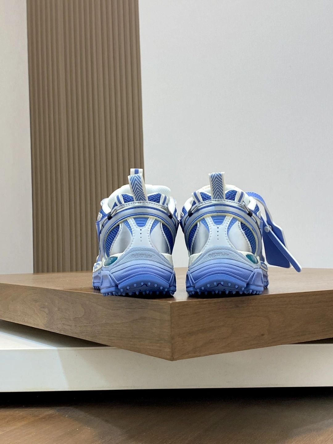 OOBB-- Off Whit5 OWIA289S25FAB0037245 C O VirGil Abloh item：E-X062I0123