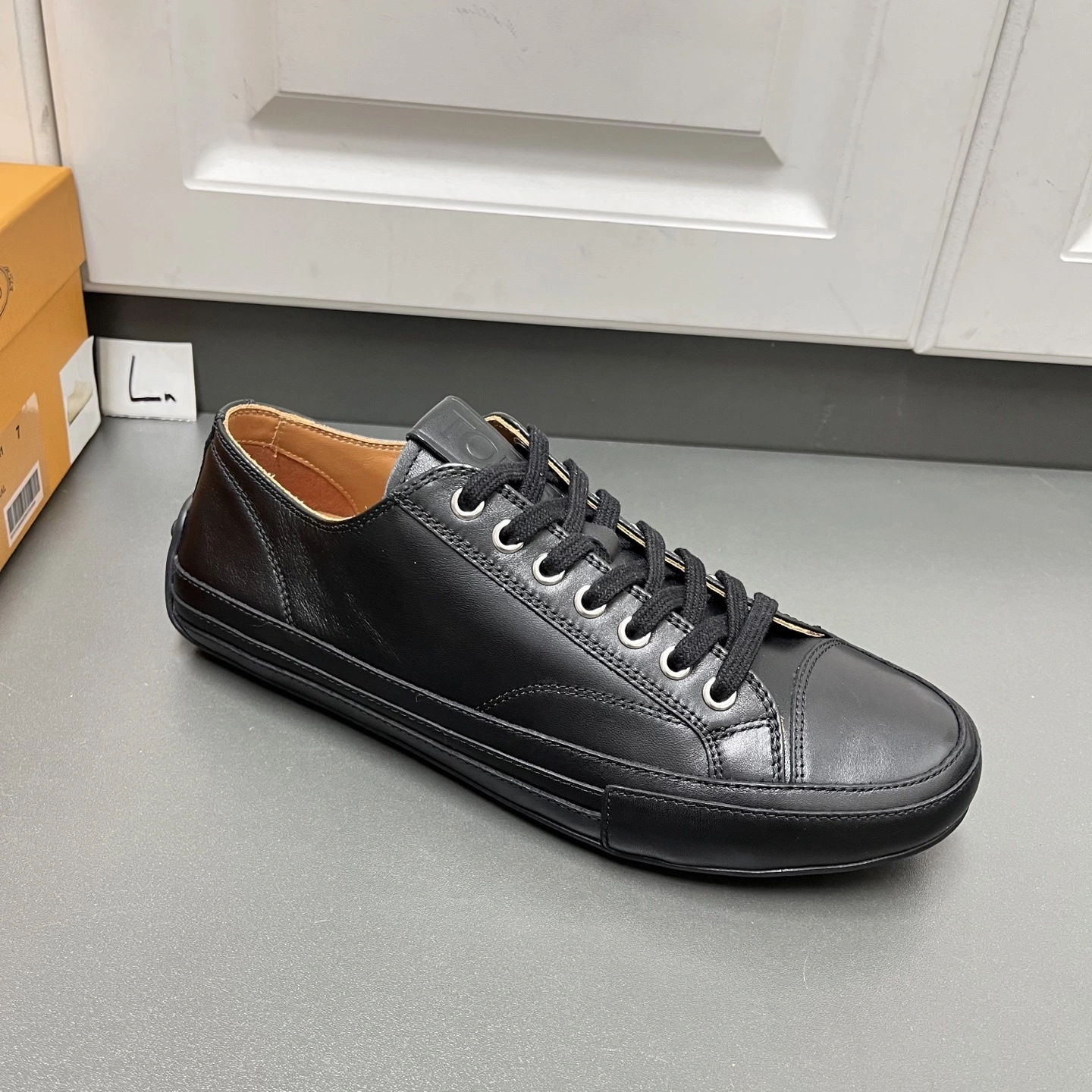 OOBB-- Other brands XXM59L0IY20JUSB999 calfskin item:E-X062H0661