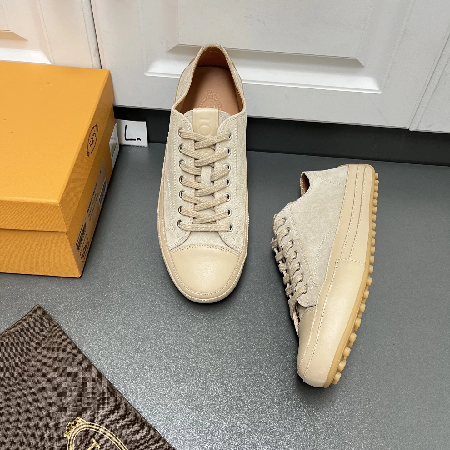 OOBB-- Other brands XXM59L0IY20O1T4111 calfskin item:E-X062H0659