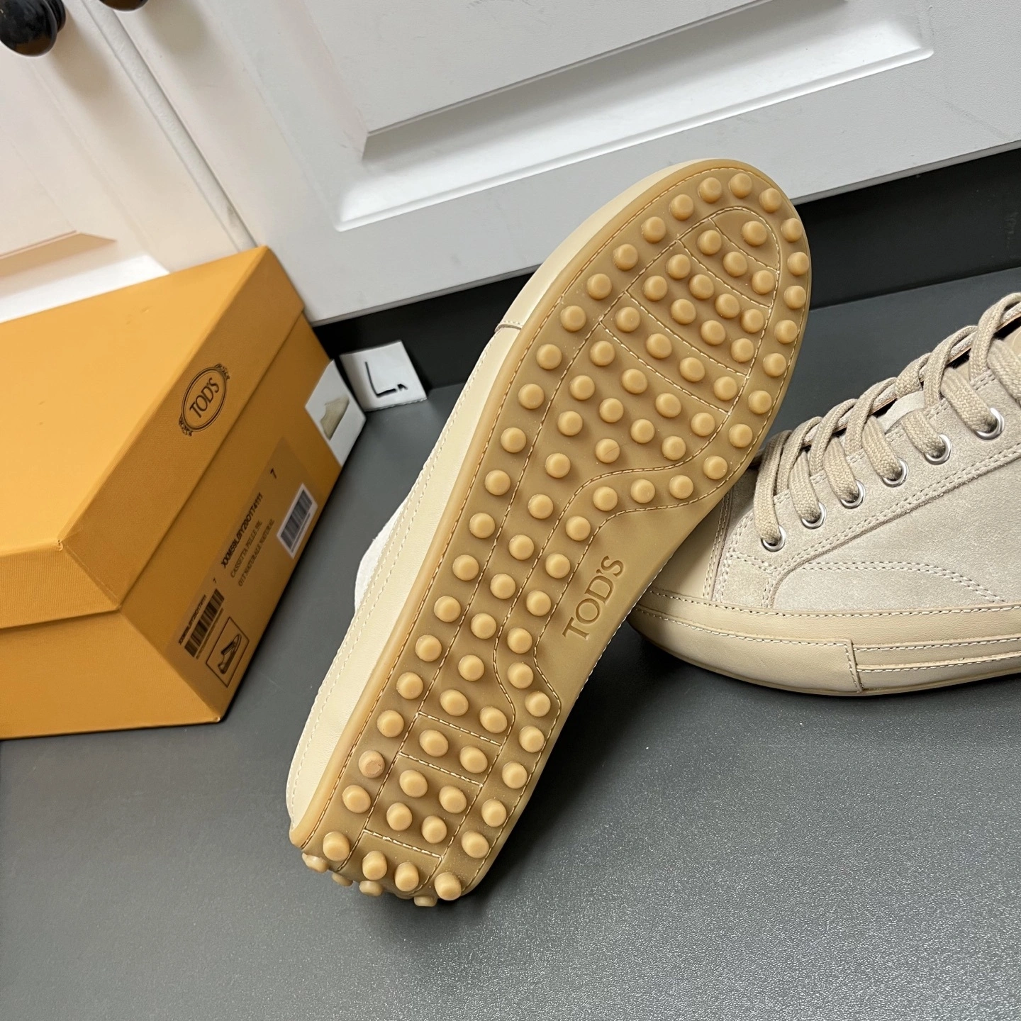 OOBB-- Other brands XXM59L0IY20O1T4111 calfskin item:E-X062H0659