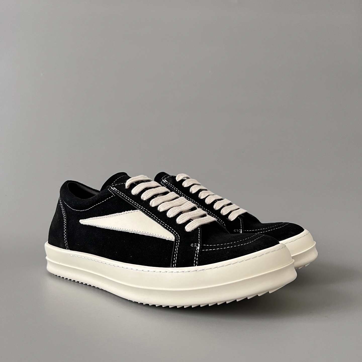 OOBB-- Ow59s RP01C5888LVSLPO Cowhide item: E-X300H0312