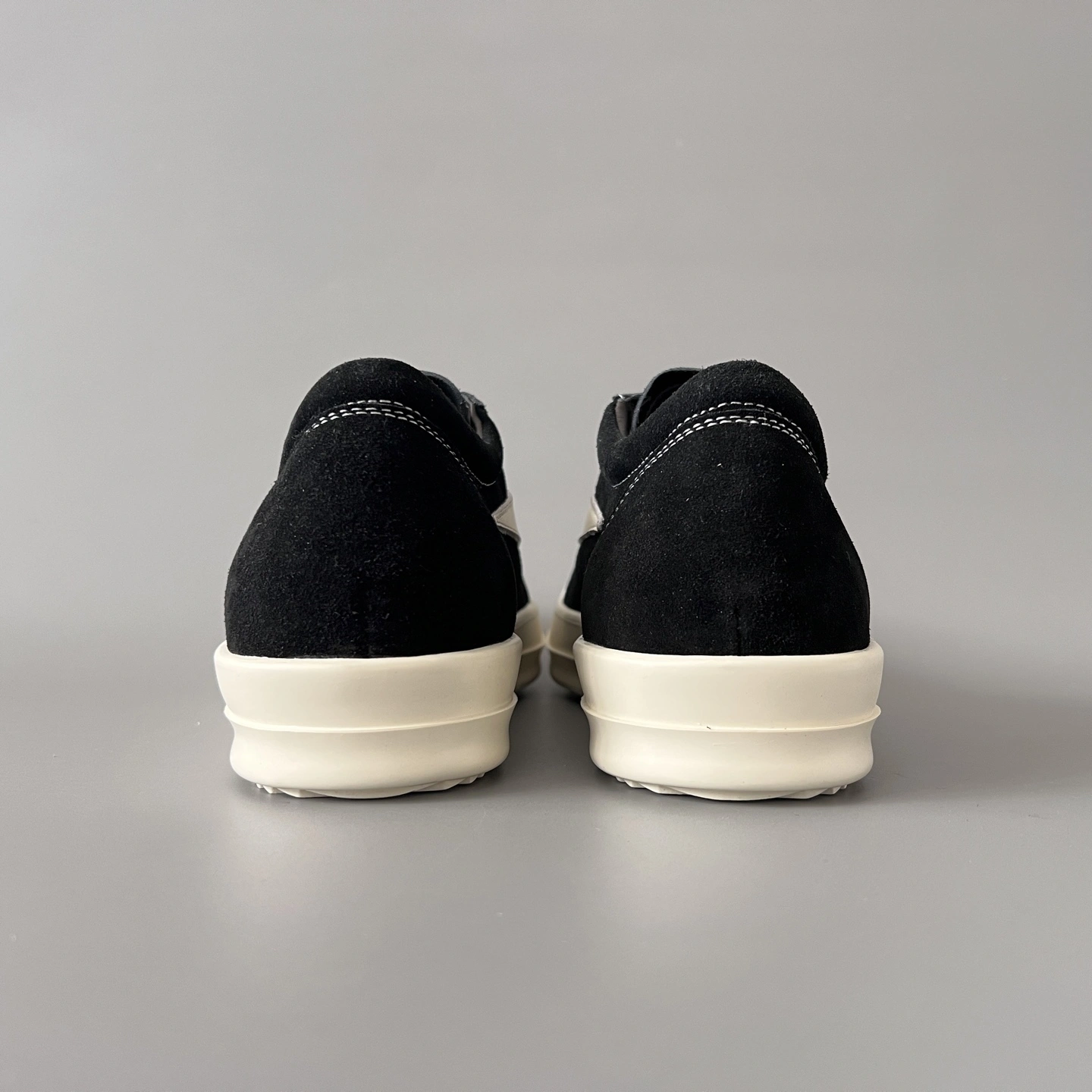 OOBB-- Ow59s RP01C5888LVSLPO Cowhide item: E-X300H0312