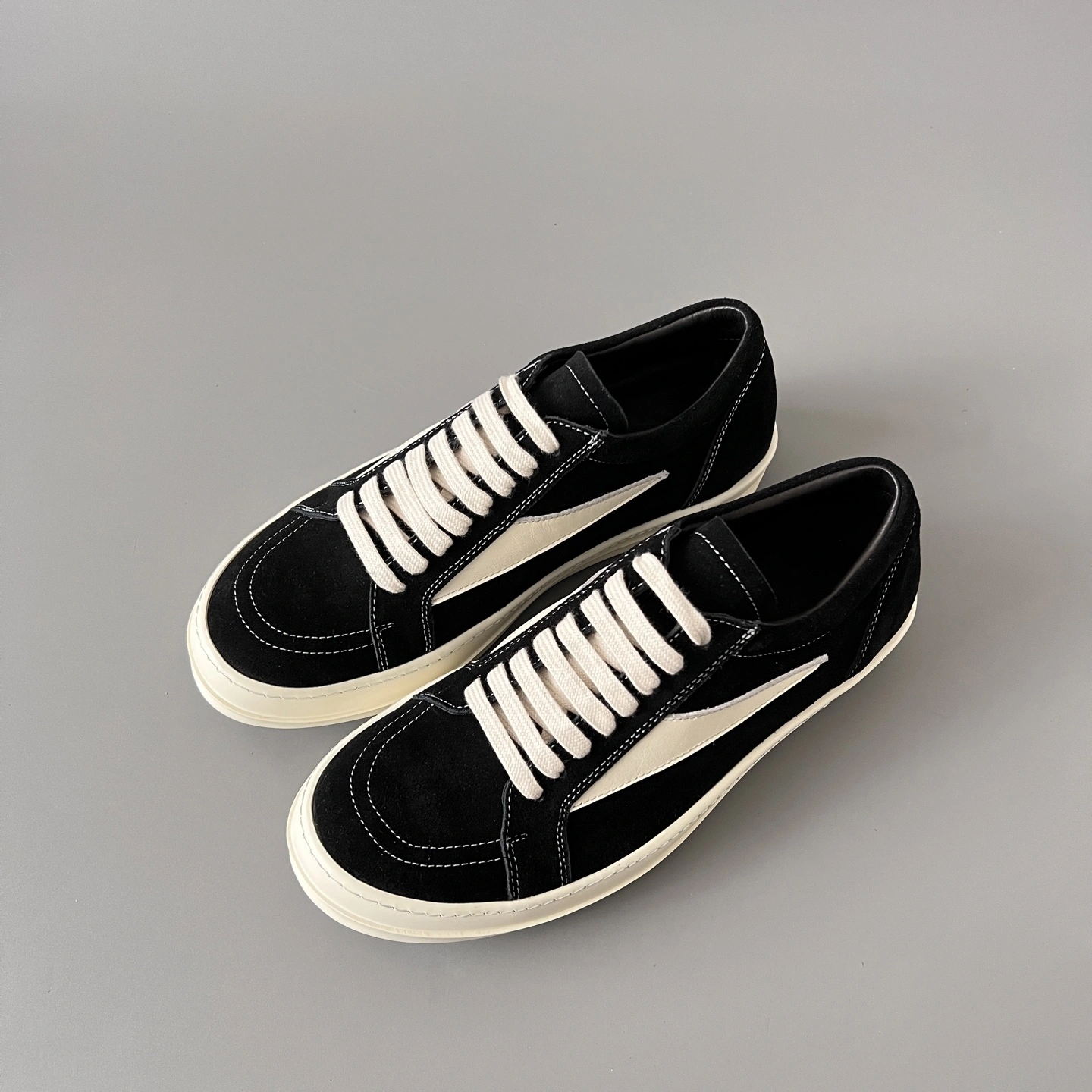 OOBB-- Ow59s RP01C5888LVSLPO Cowhide item: E-X300H0312