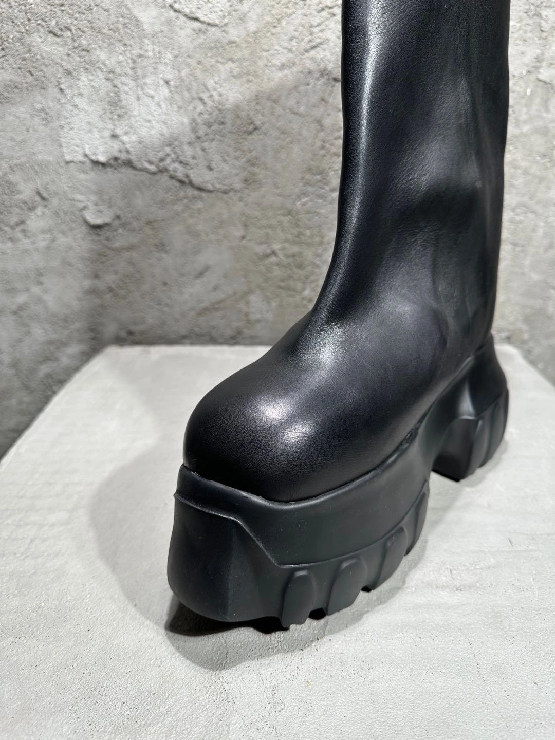 OOBB-- Ow59s RR01E5864LCH09 Calfskin item:E-X409D1014W