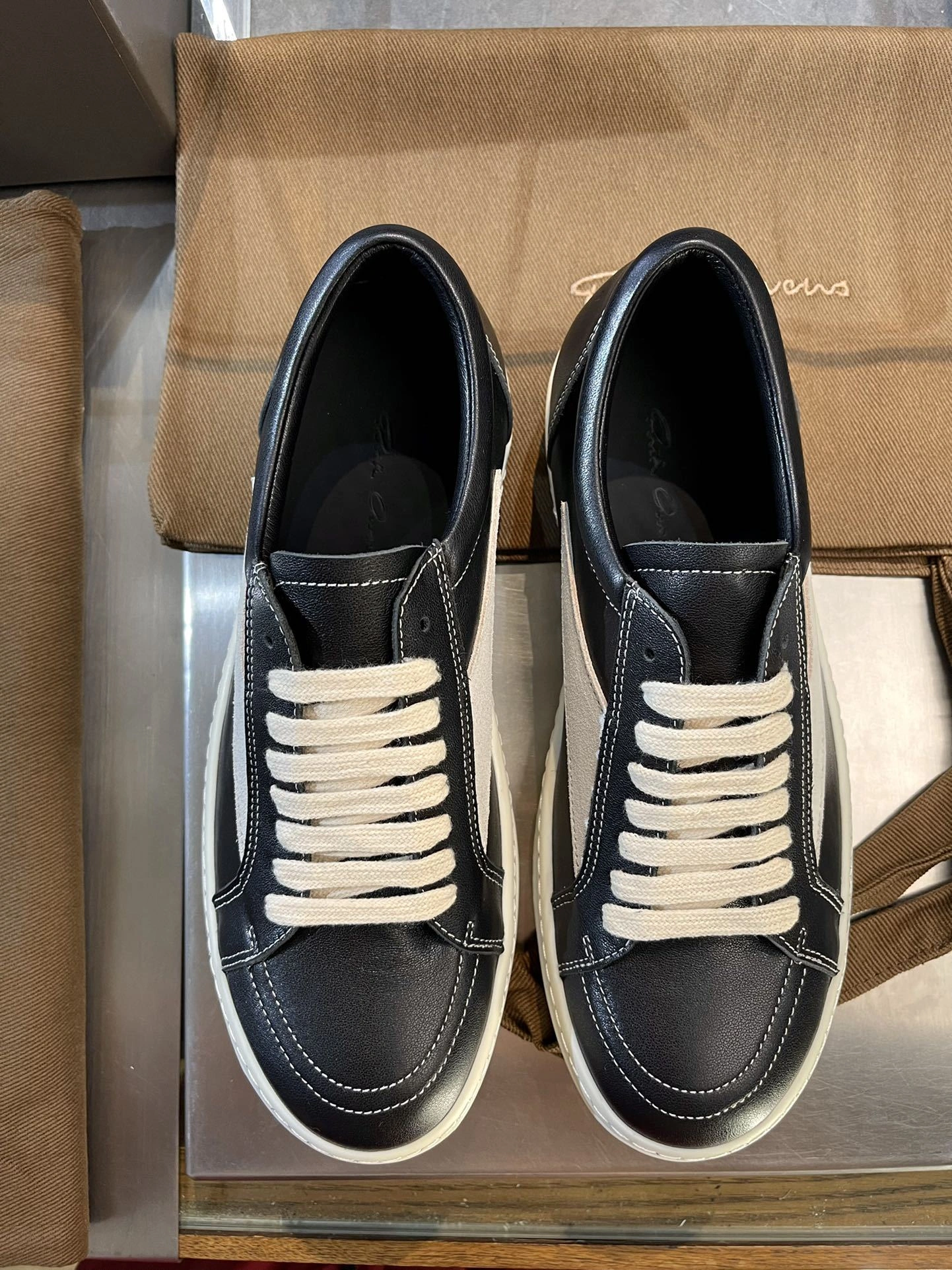OOBB-- Ow59s RU01D3897LCOLVS-911 cowhide item:E-X332H1311