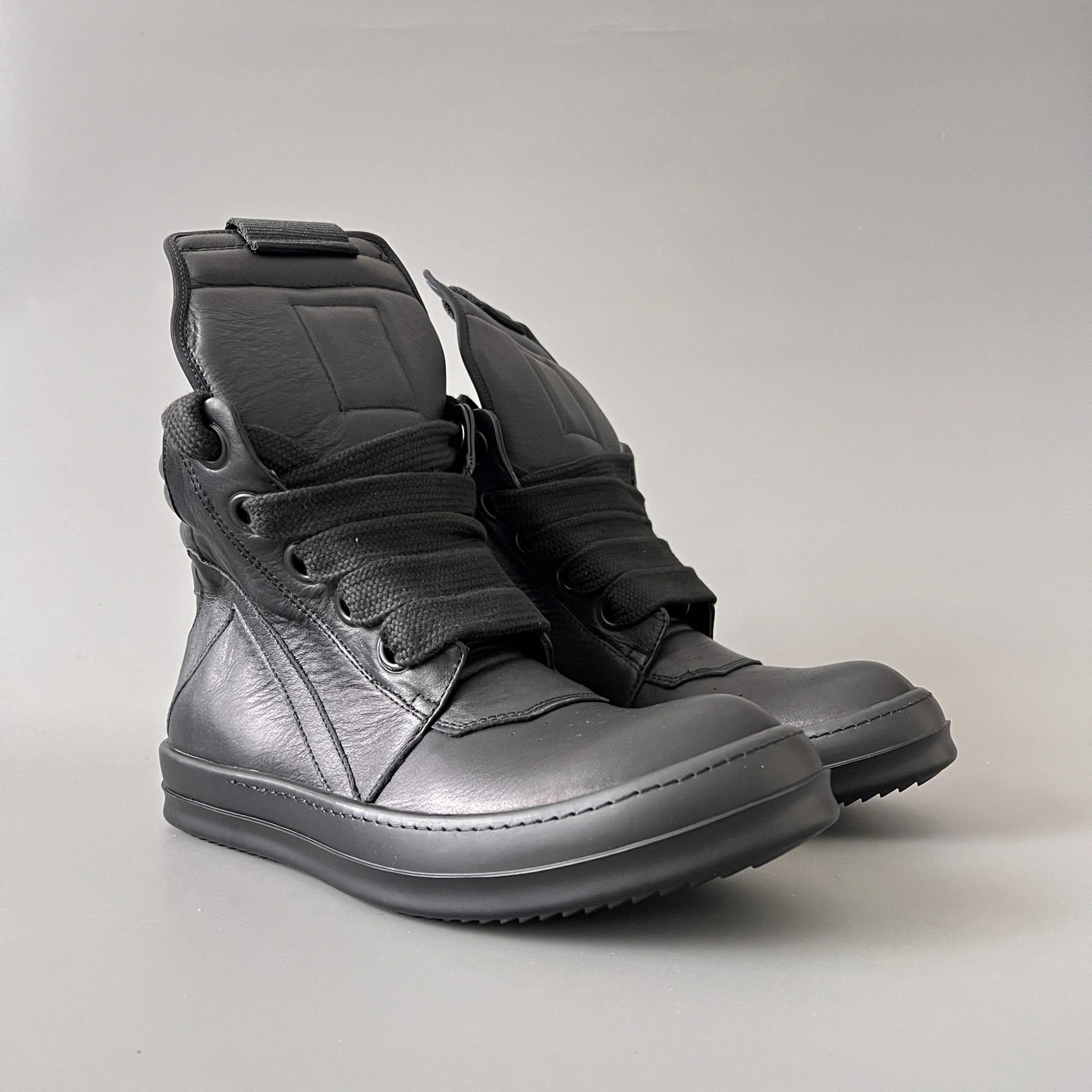 OOBB-- Ow59s RU01D3898LCOW2-9999 Cowhide item：E-X300H0318