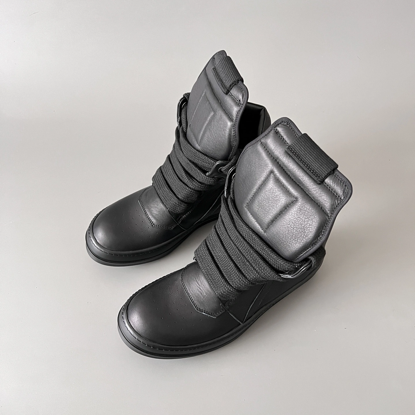 OOBB-- Ow59s RU01D3898LCOW2-9999 Cowhide item：E-X300H0318