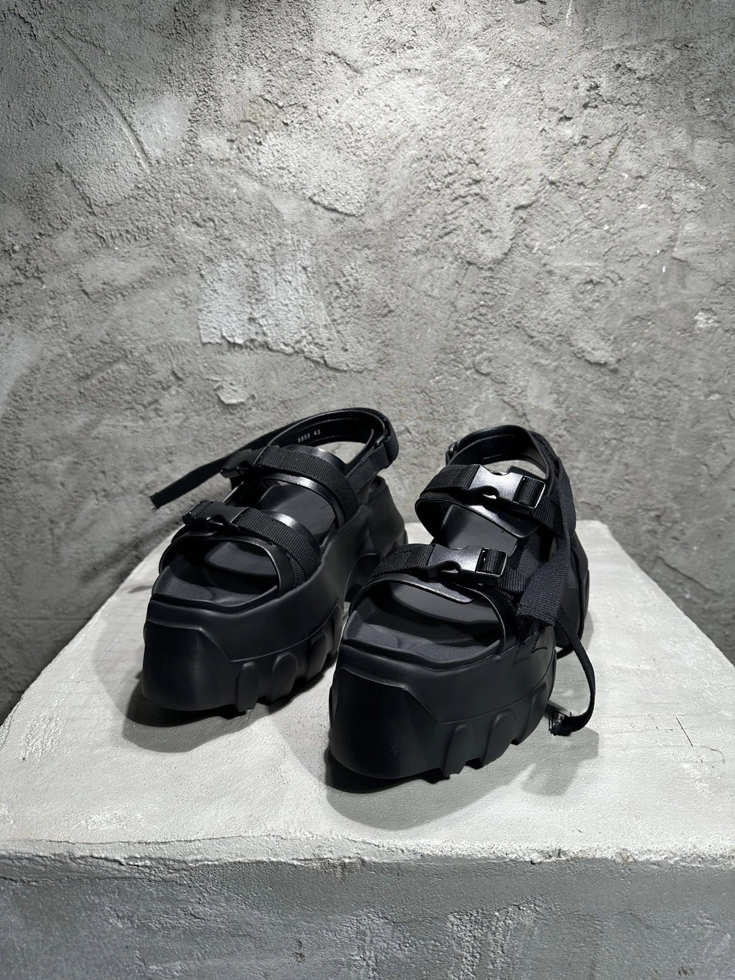 OOBB-- Ow59s RU01E5866LOO-99 Calfskin item:E-X409K1923