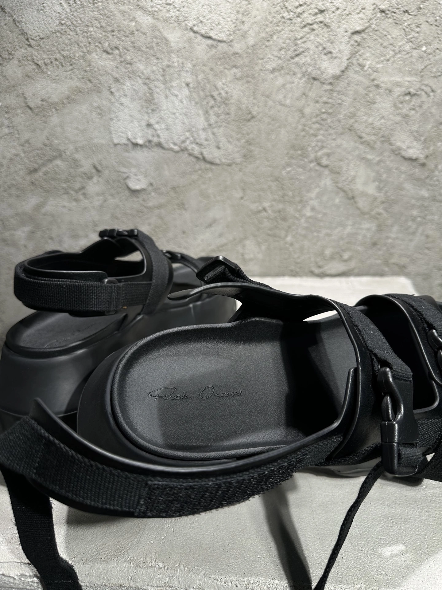 OOBB-- Ow59s RU01E5866LOO-99 Calfskin item:E-X409K1923