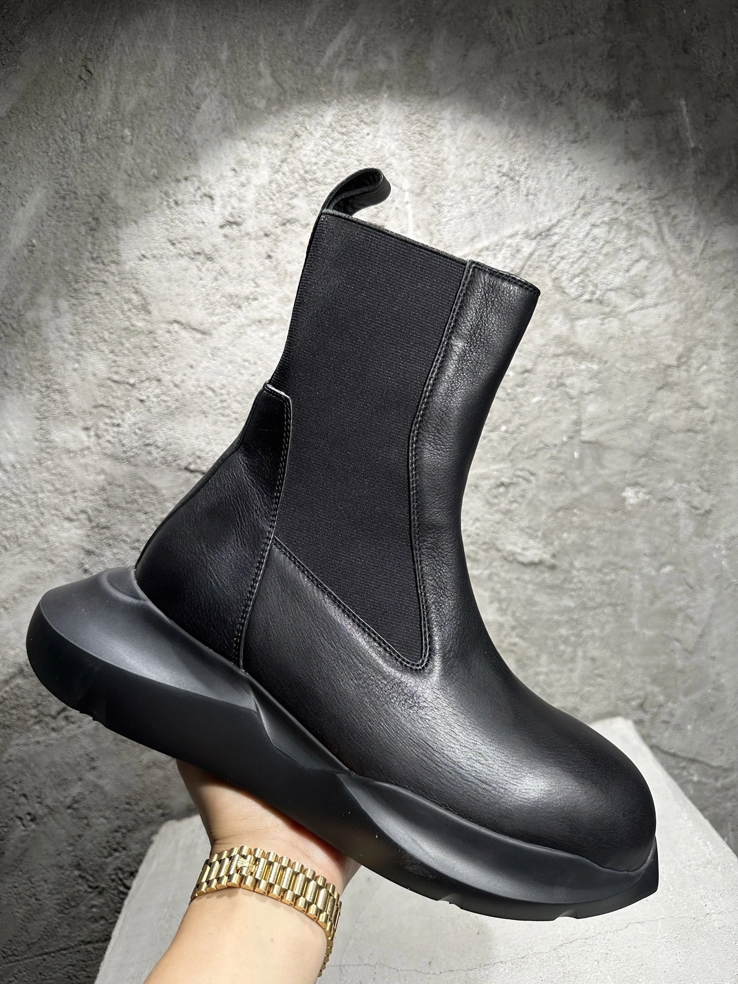 OOBB-- Ow59s RU02B2808LDE-99 Calfskin item:E-X409K1927